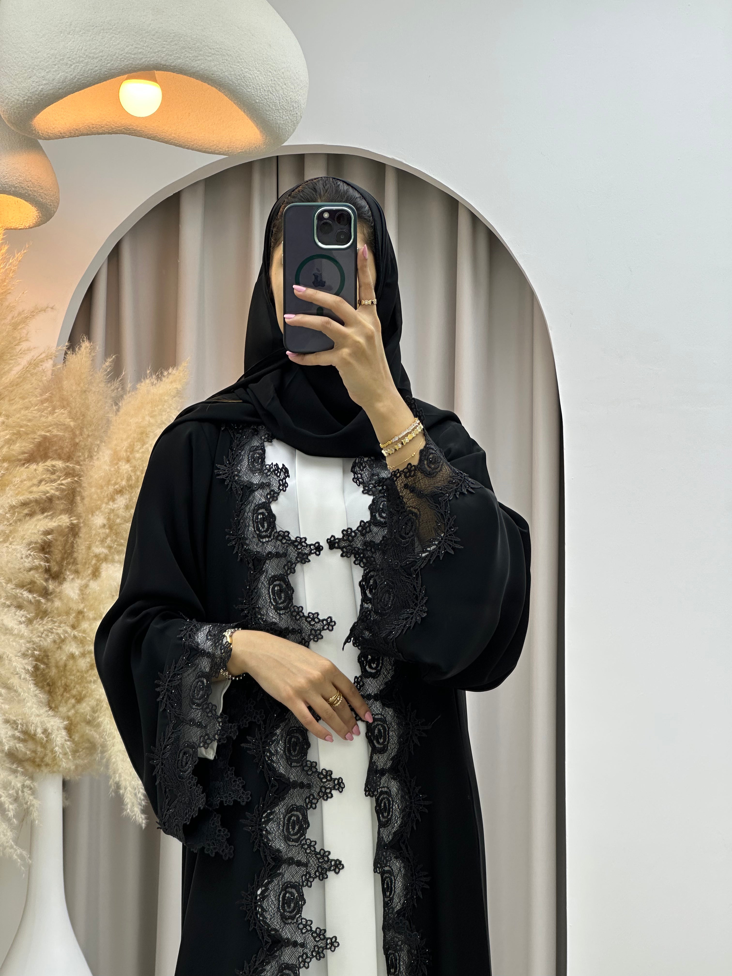 C 0475 Black Classic Lace Abaya