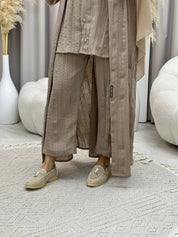 C 0008 - 02 Tan Summer Pleated Linen Travel Set