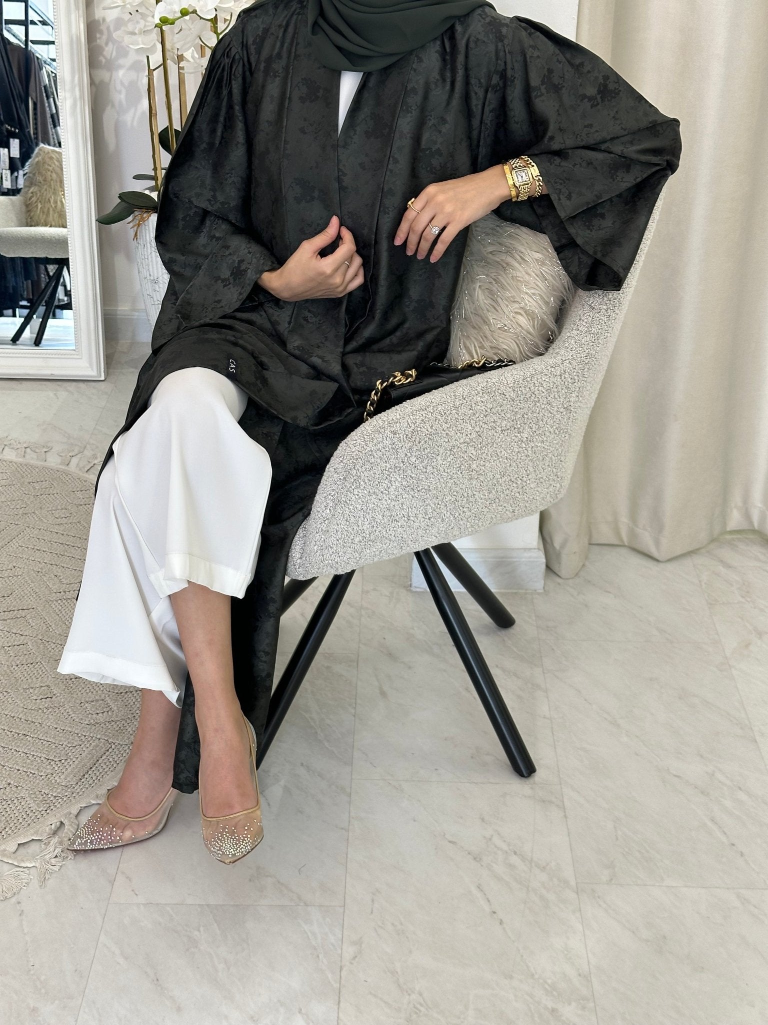 C 0370 - 04 Printed Green Abaya