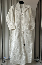 C 0622 Warm White Abaya