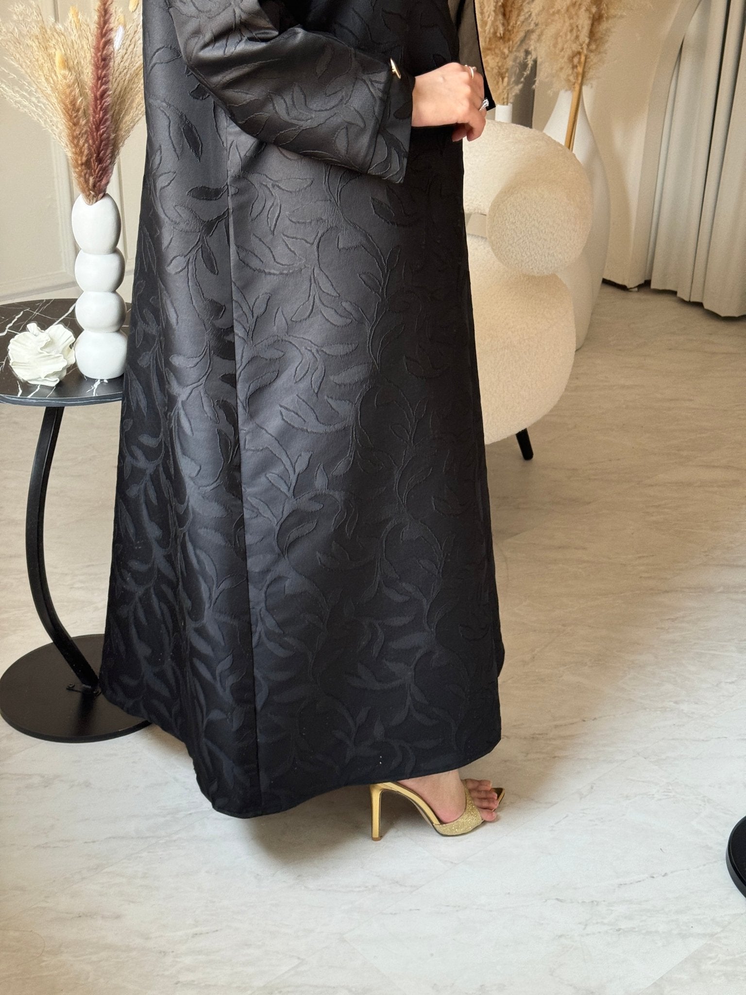 C 0672 Black Abaya