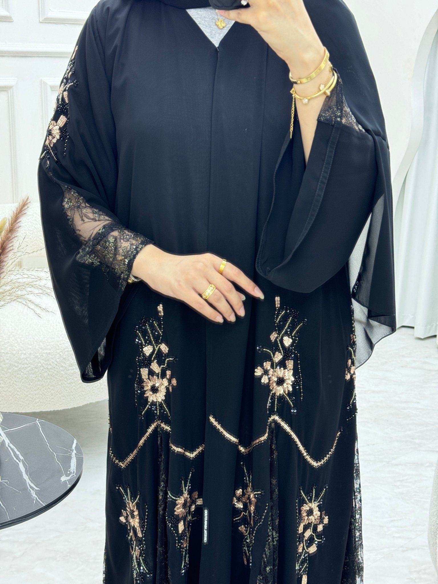 C 0815 Black Lace Abaya