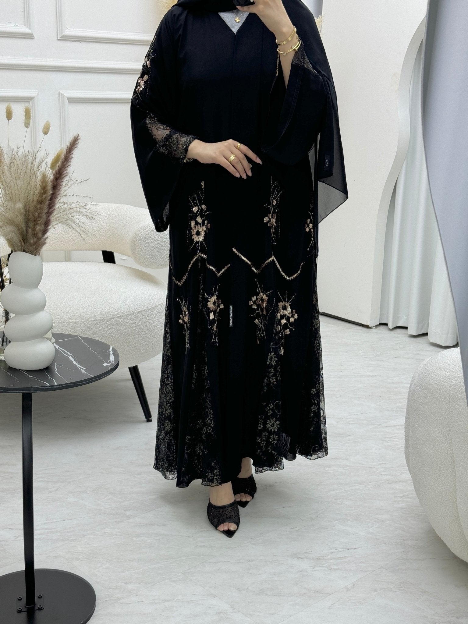 C 0815 Black Lace Abaya
