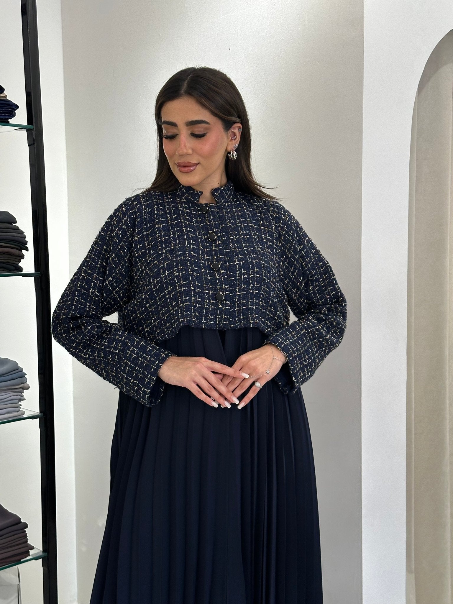 C 0828 - 02 Navy Blue Pleated Abaya