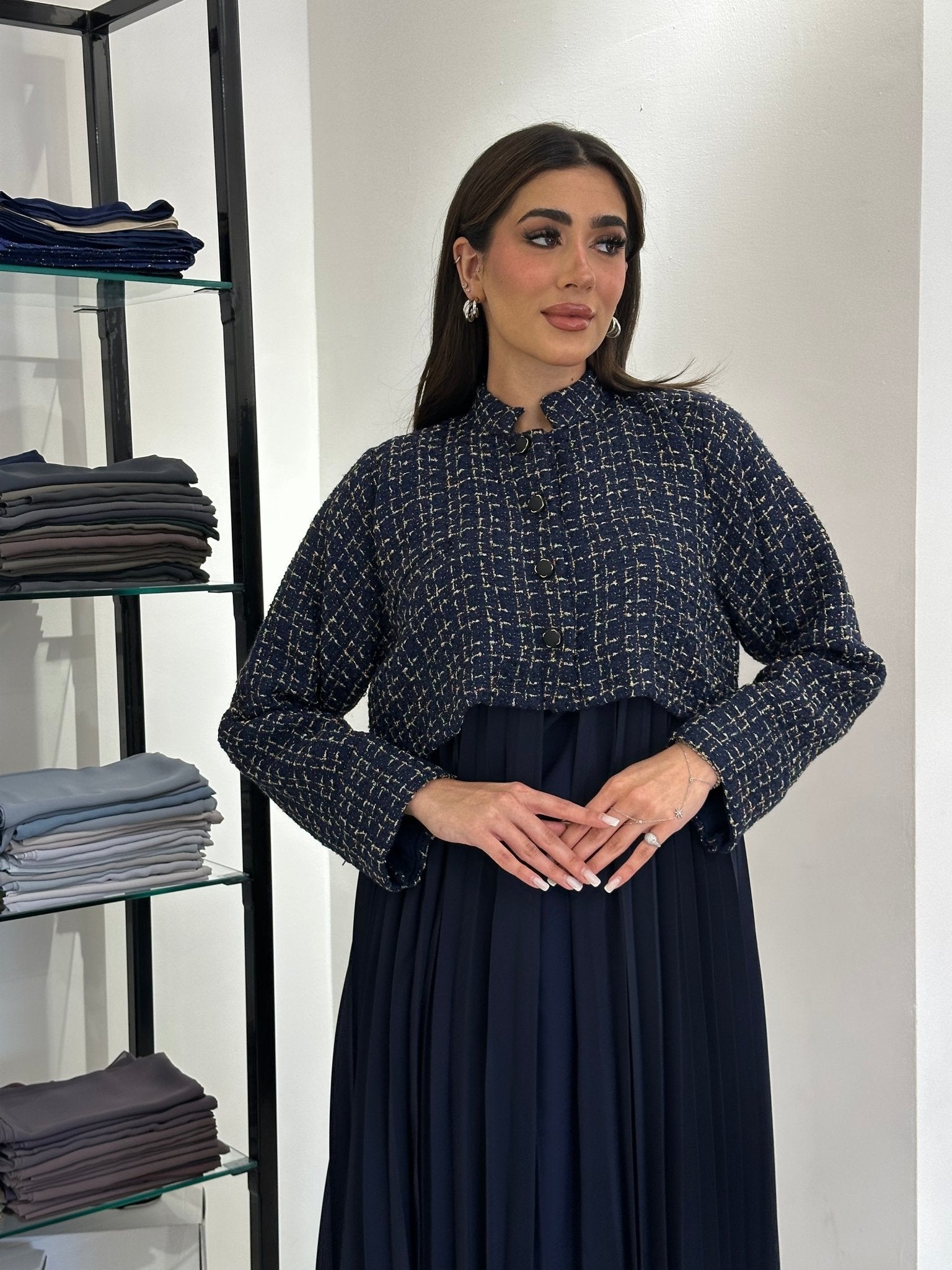 C 0828 - 02 Navy Blue Pleated Abaya