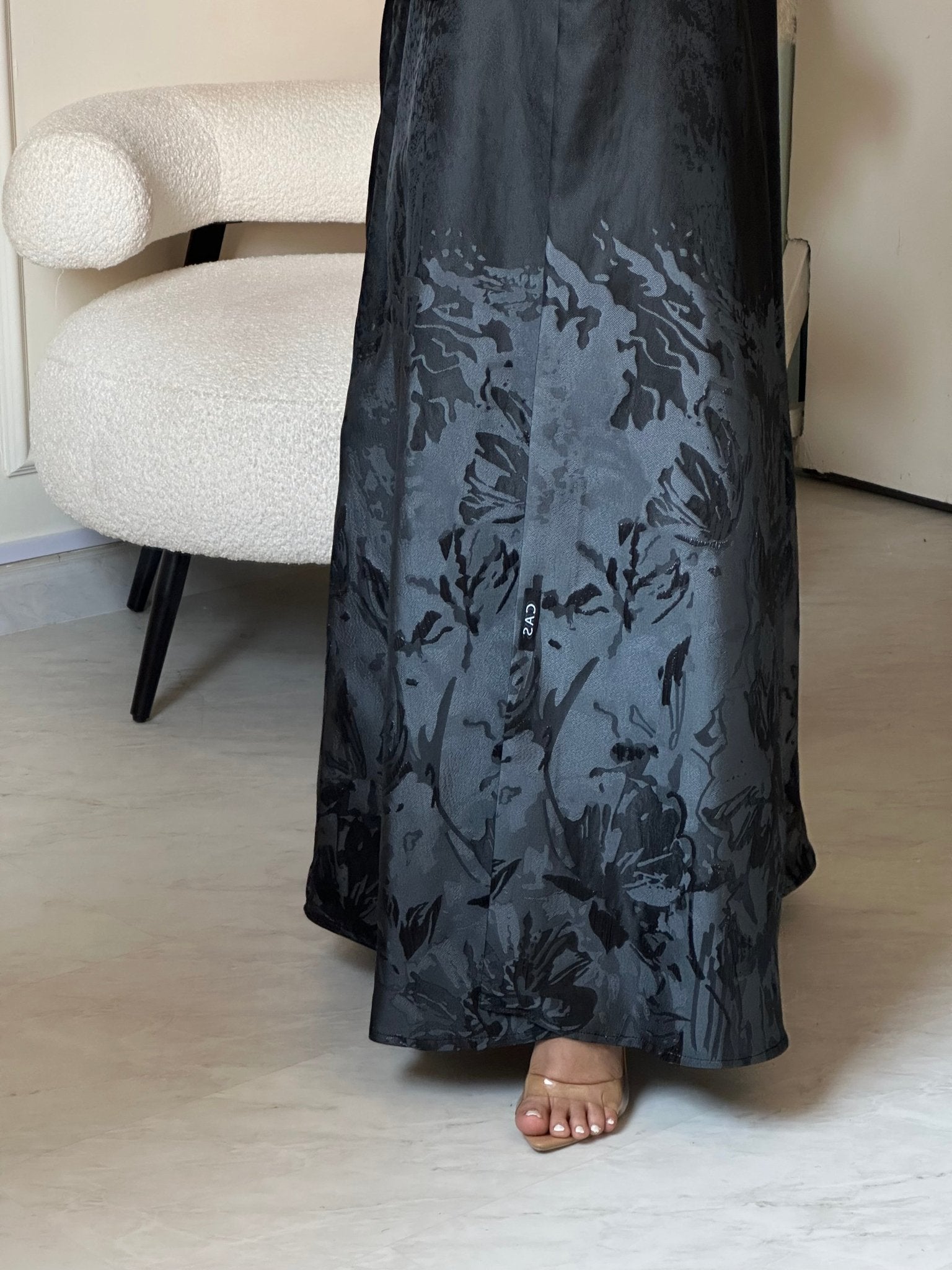 C 0855 - 04 Grey Kloosh Abaya