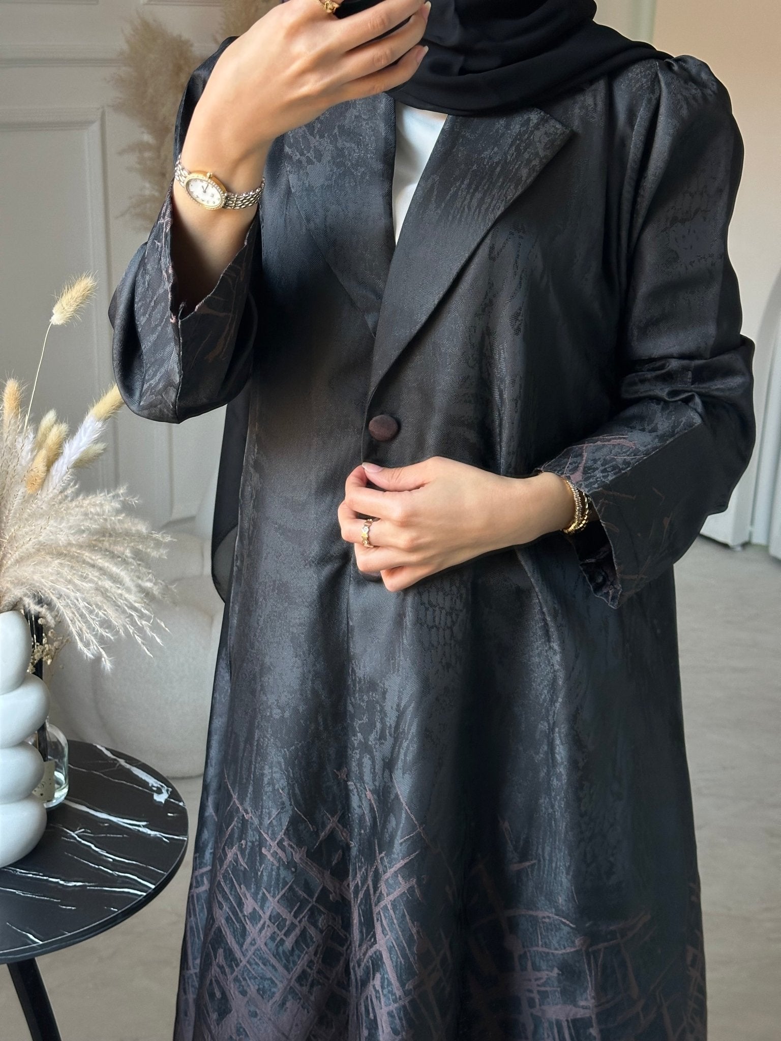 C 0895 - 02 Brown Jacquard Abaya