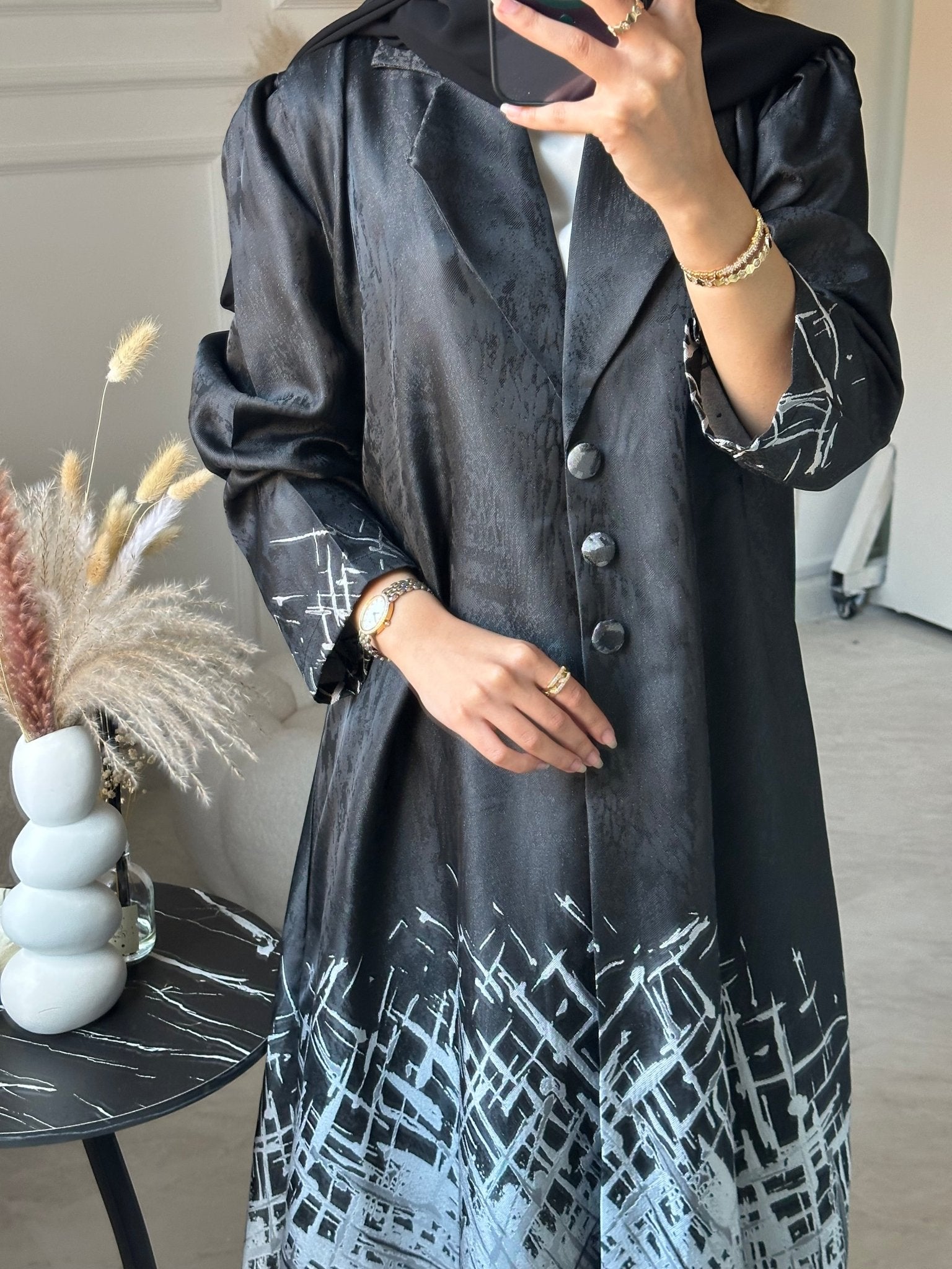C 0895 - 03 Silver Jacquard Abaya