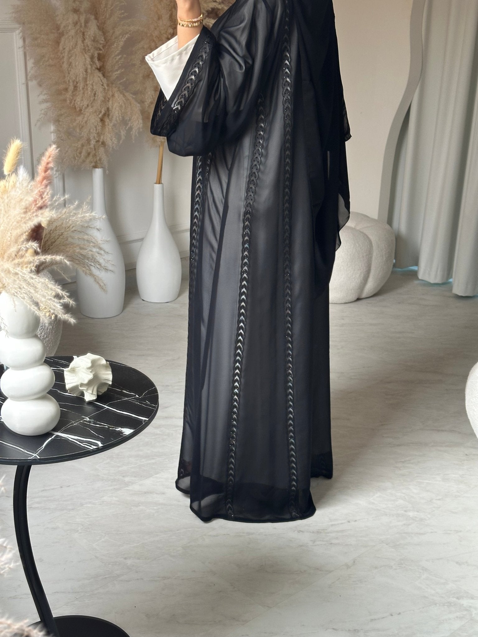 C 0947 Black Lace Abaya