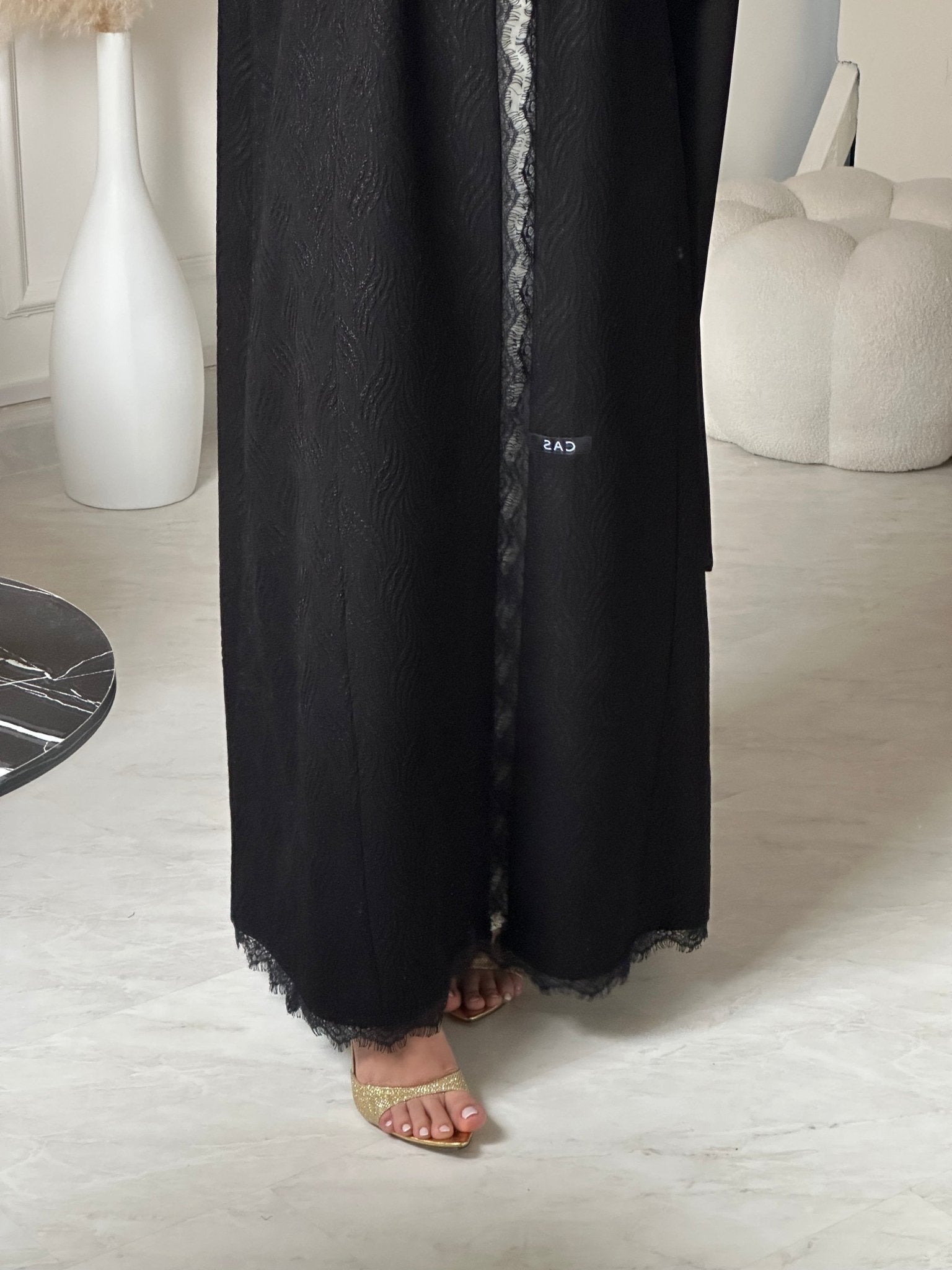 C 0951 Black Lace Abaya