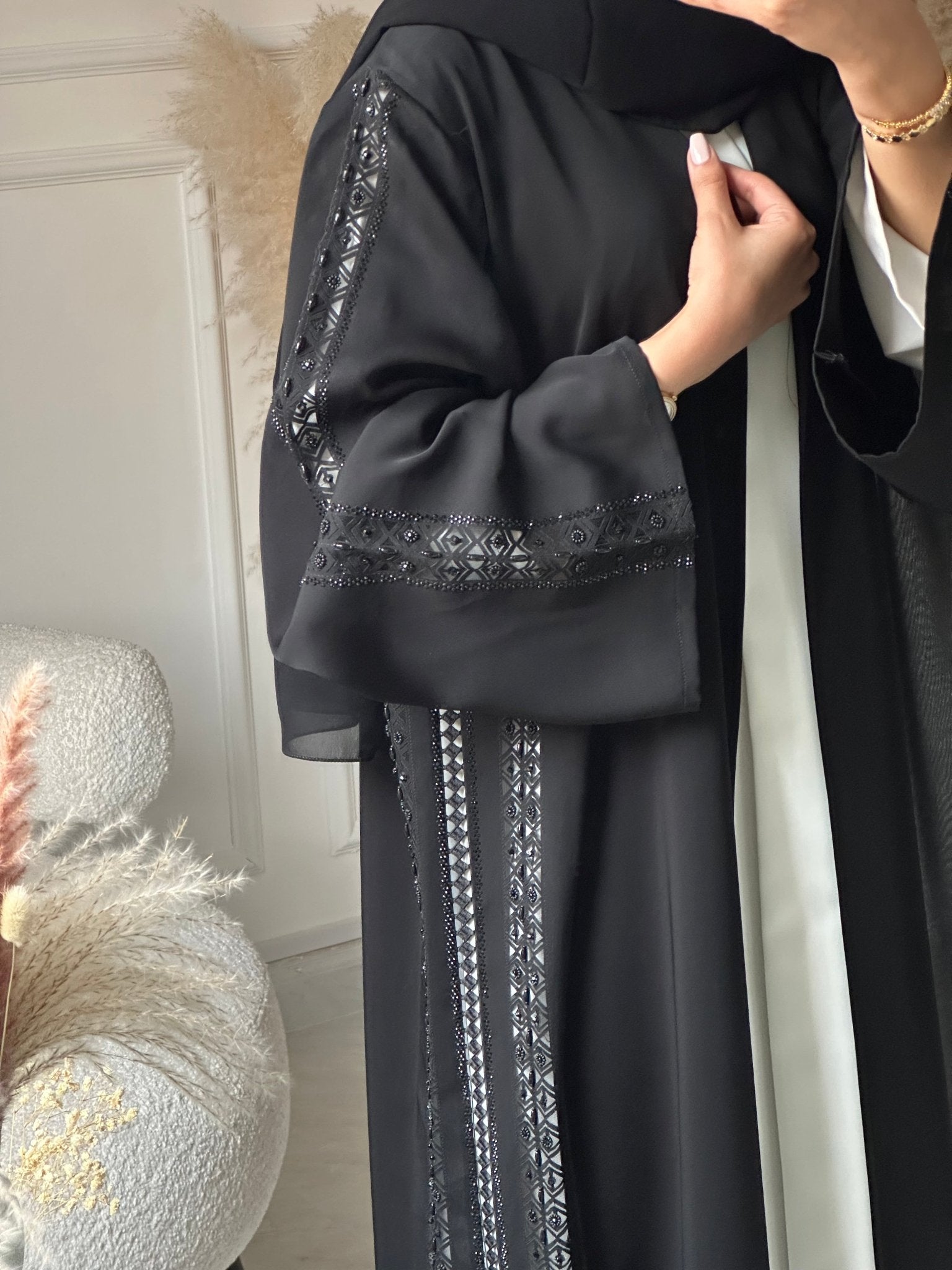 C 0952 Black Lace Abaya