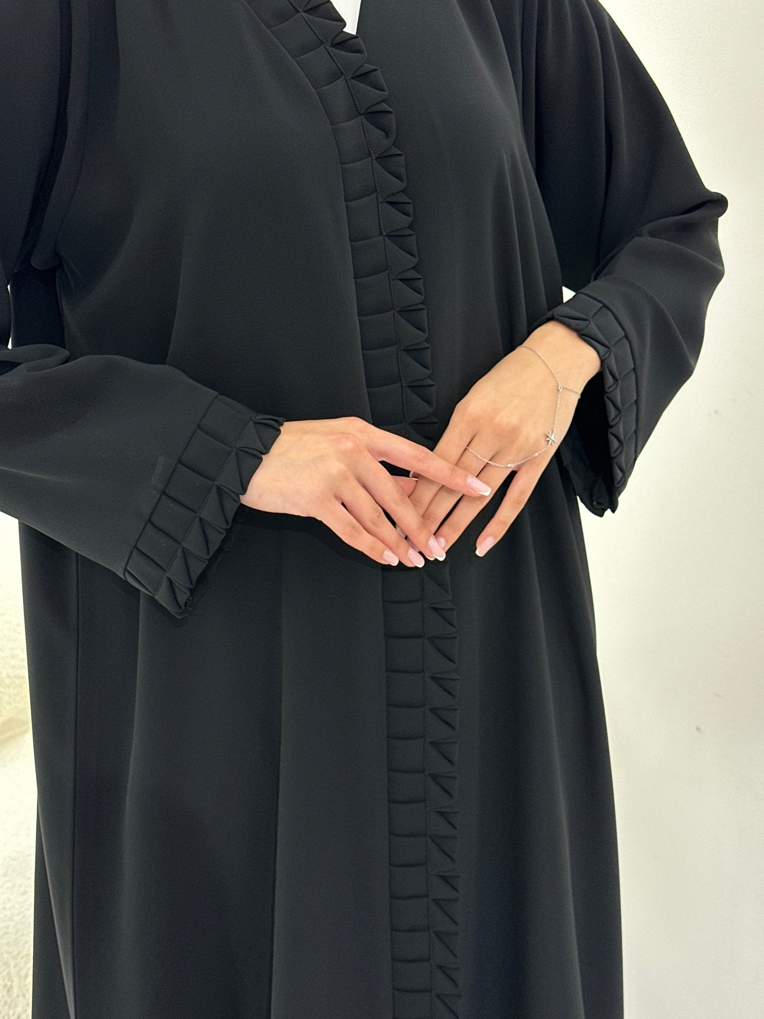 C 0976 Black Abaya