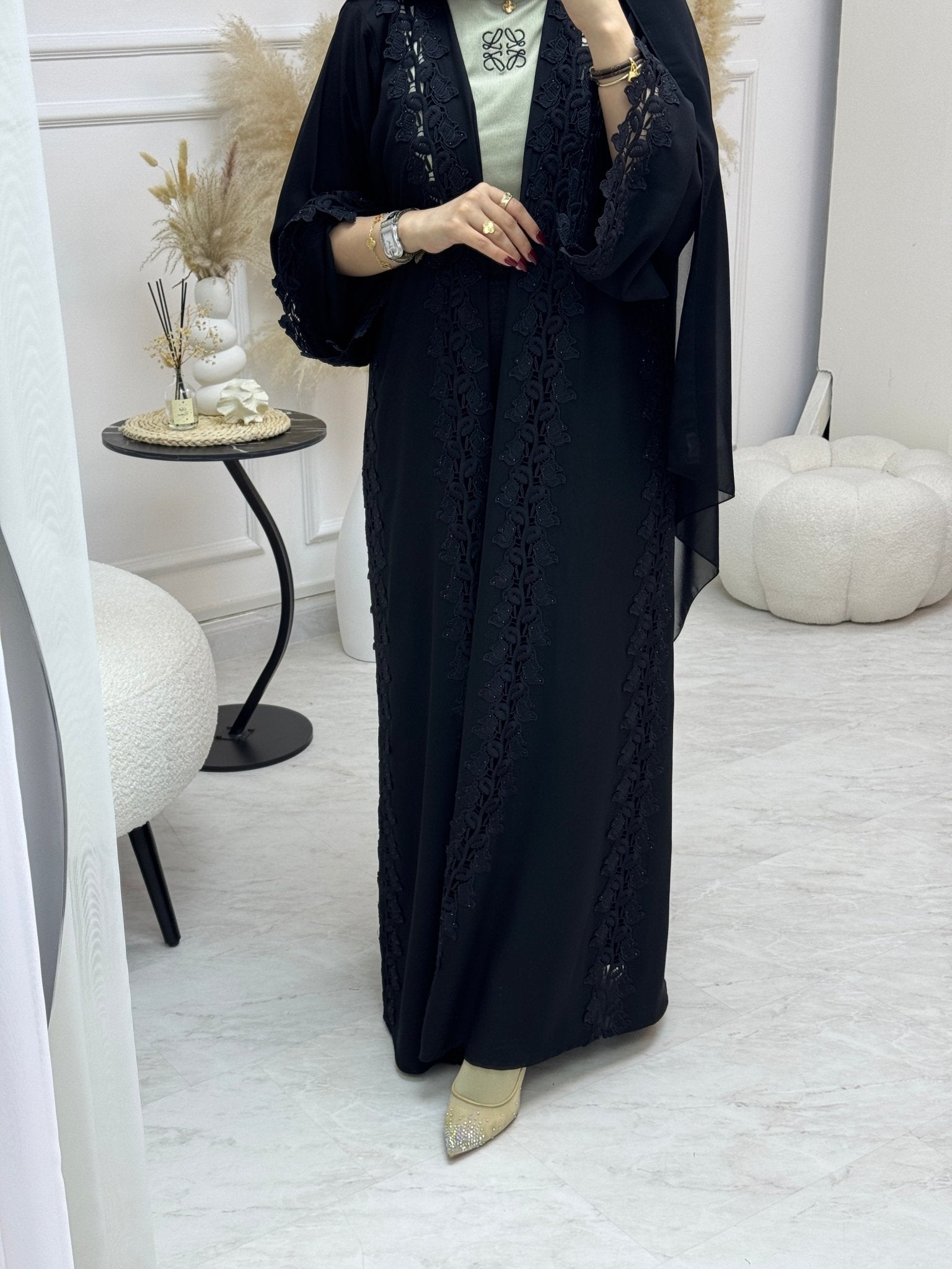 C 0992 Black Lace Abaya