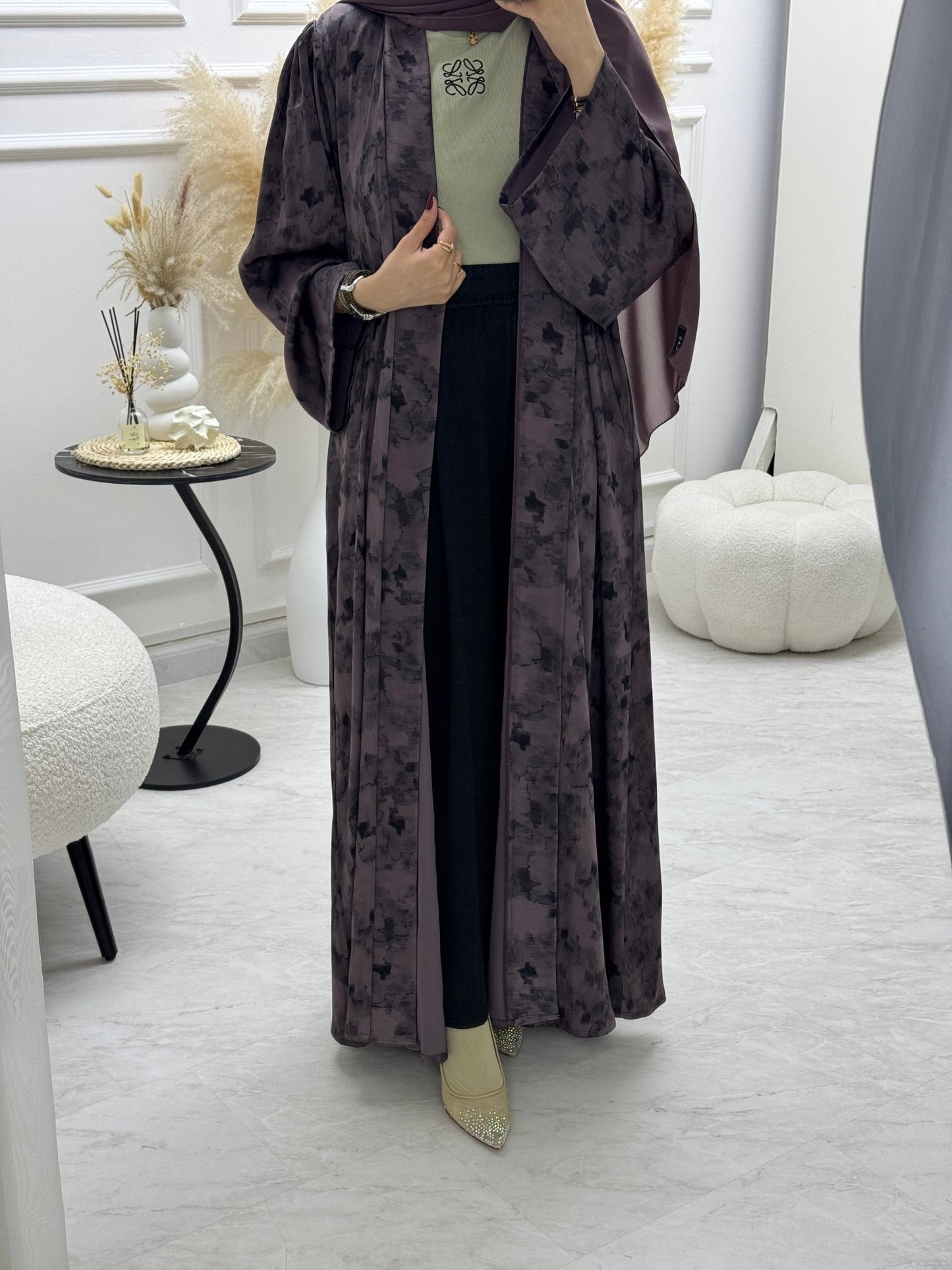 C 1007 - 04 Purple Printed Abaya