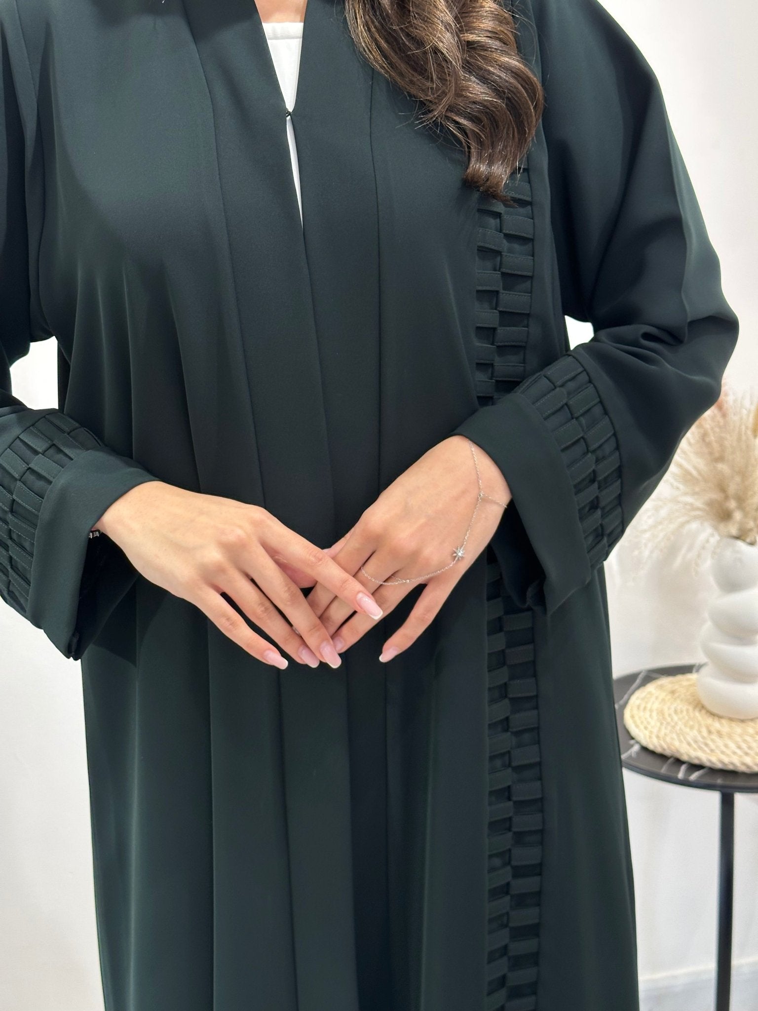 C 1024 Green Abaya