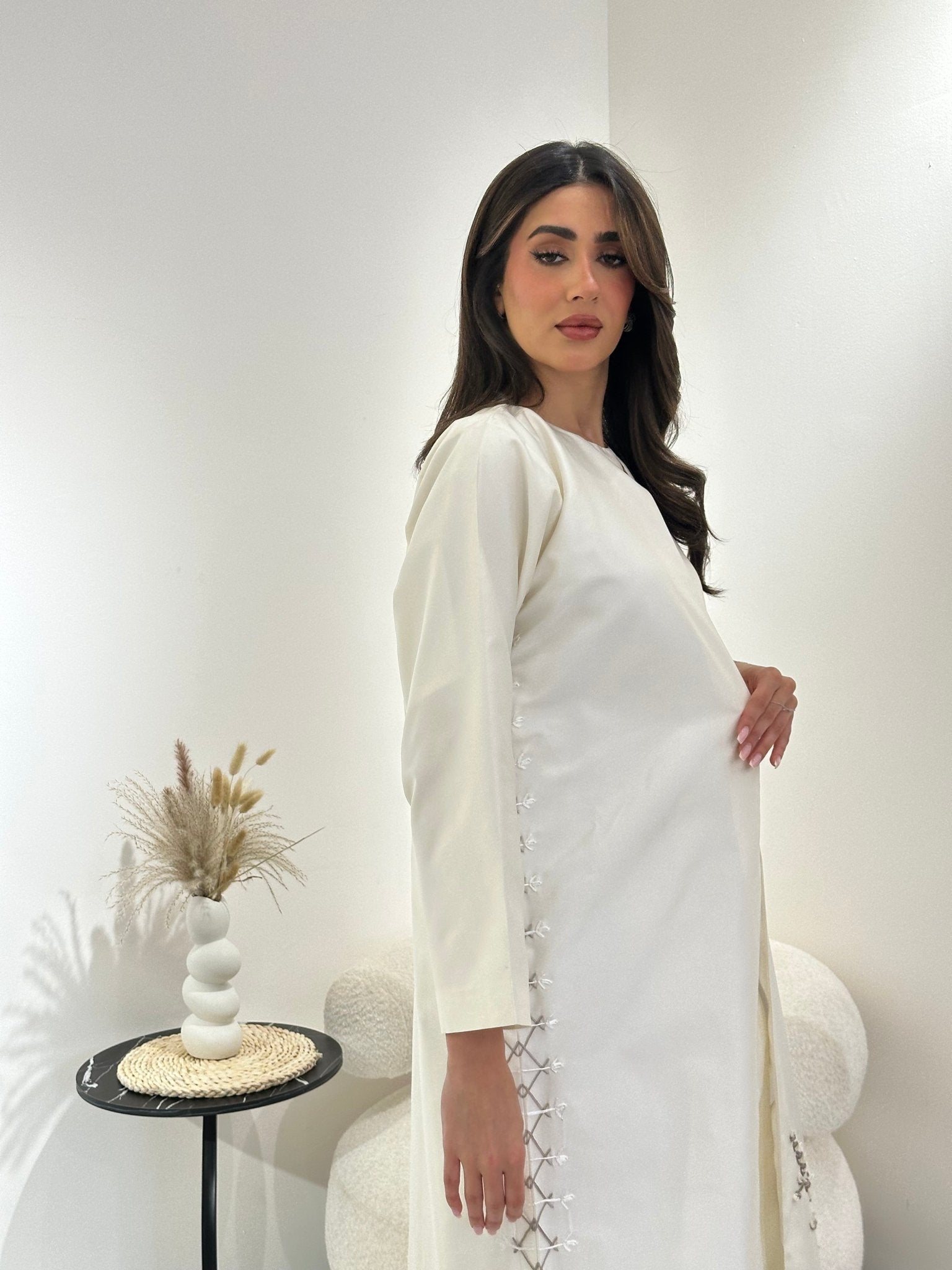 C 1026 Off White Abaya