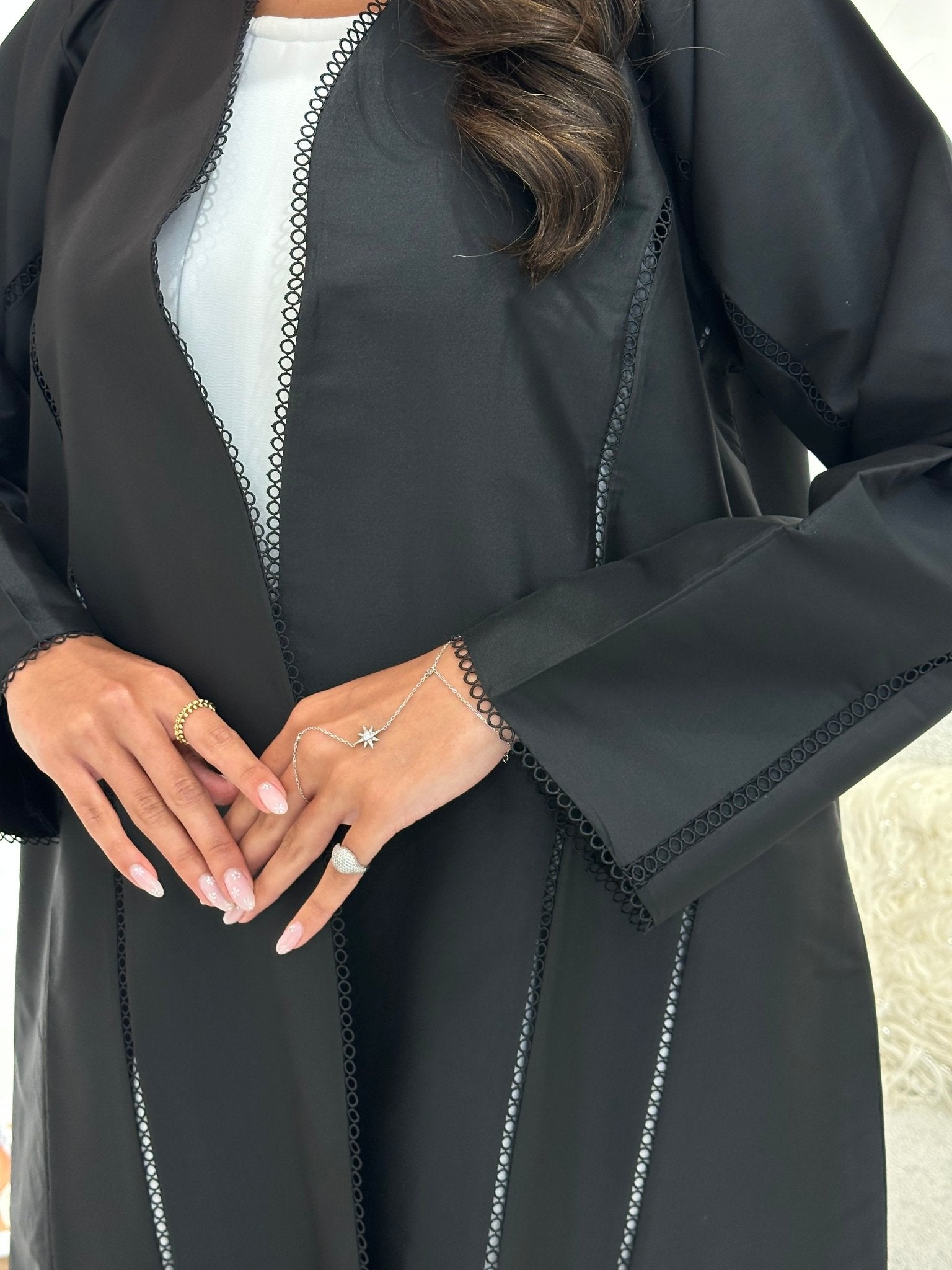 C 1034 Black Lace Abaya