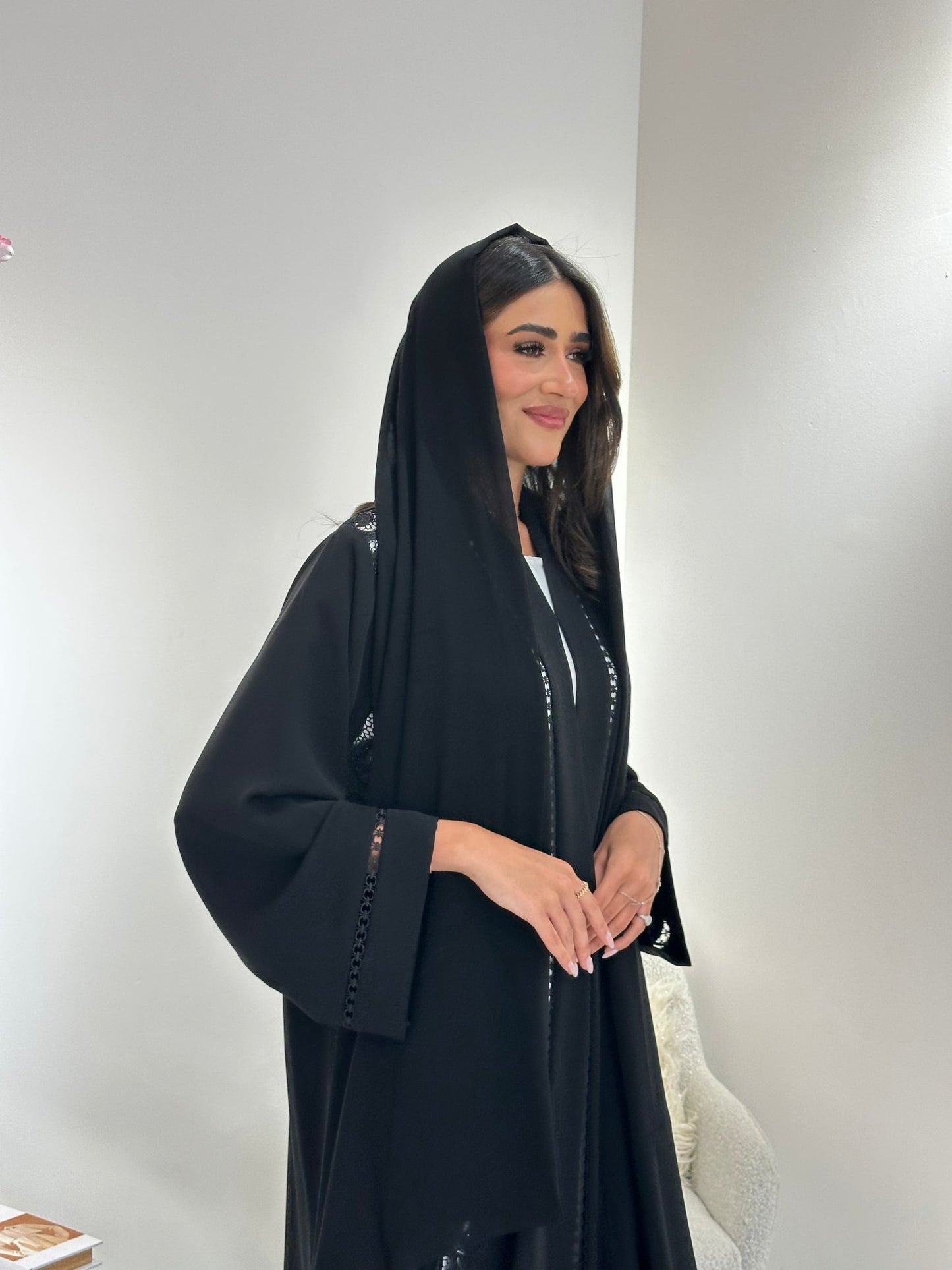 C 1039 Black Lace Abaya