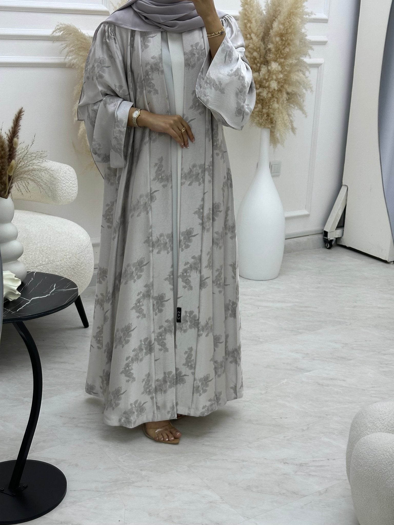 C 1063 - 01 Light Grey Printed Abaya