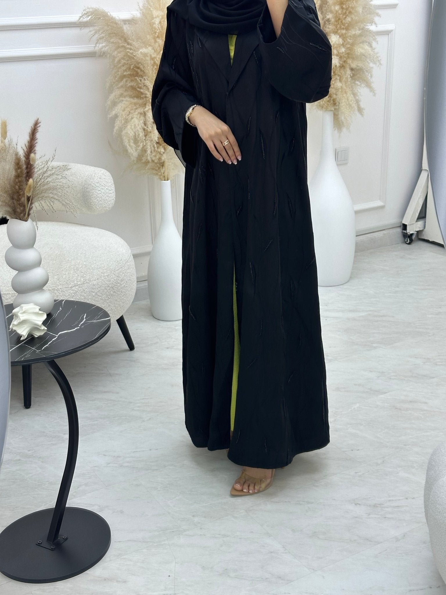 C 1070 Black Abaya