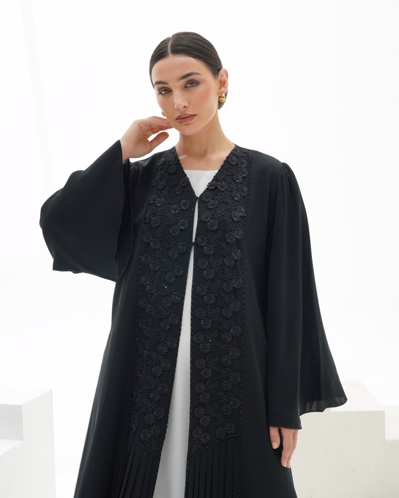 C 1116 Black Abaya
