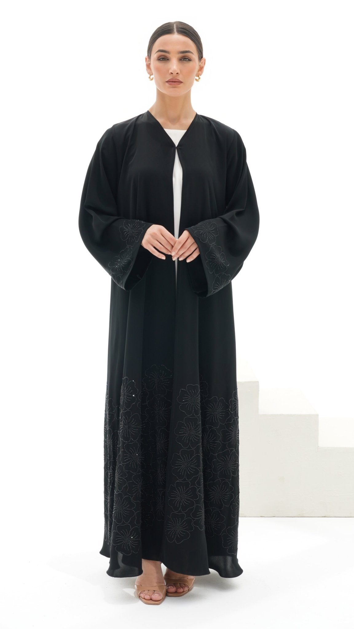C 1119 Black Abaya