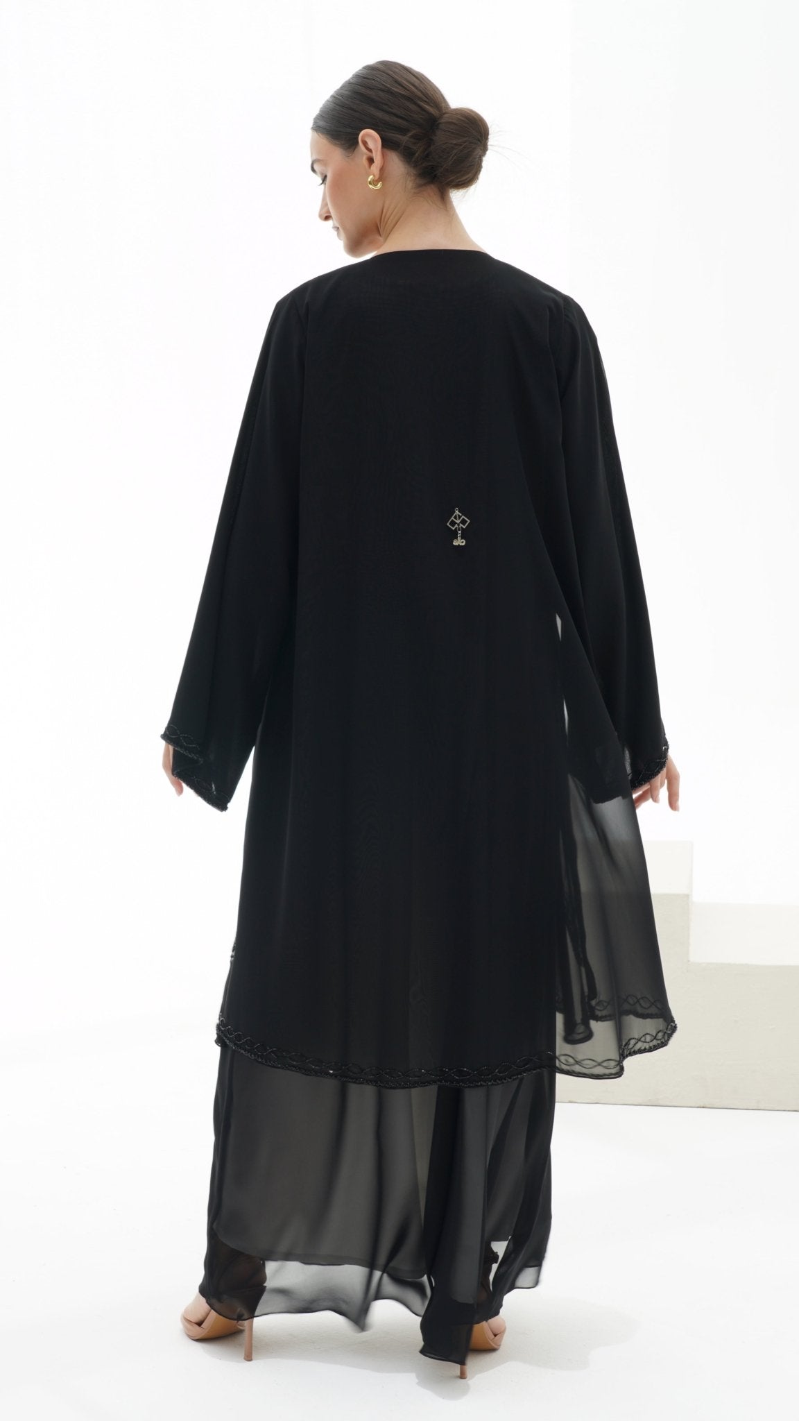 C 1120 Black Abaya