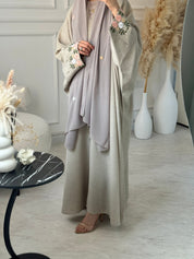 C 1134 - 01 Bublegum Bisht Abaya