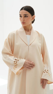 C 1146 Cream Abaya