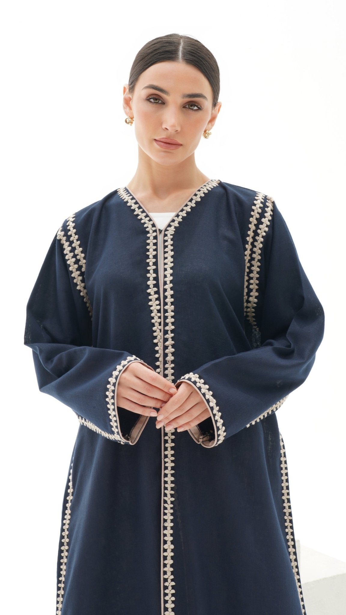 C 1152 Navy Blue Abaya