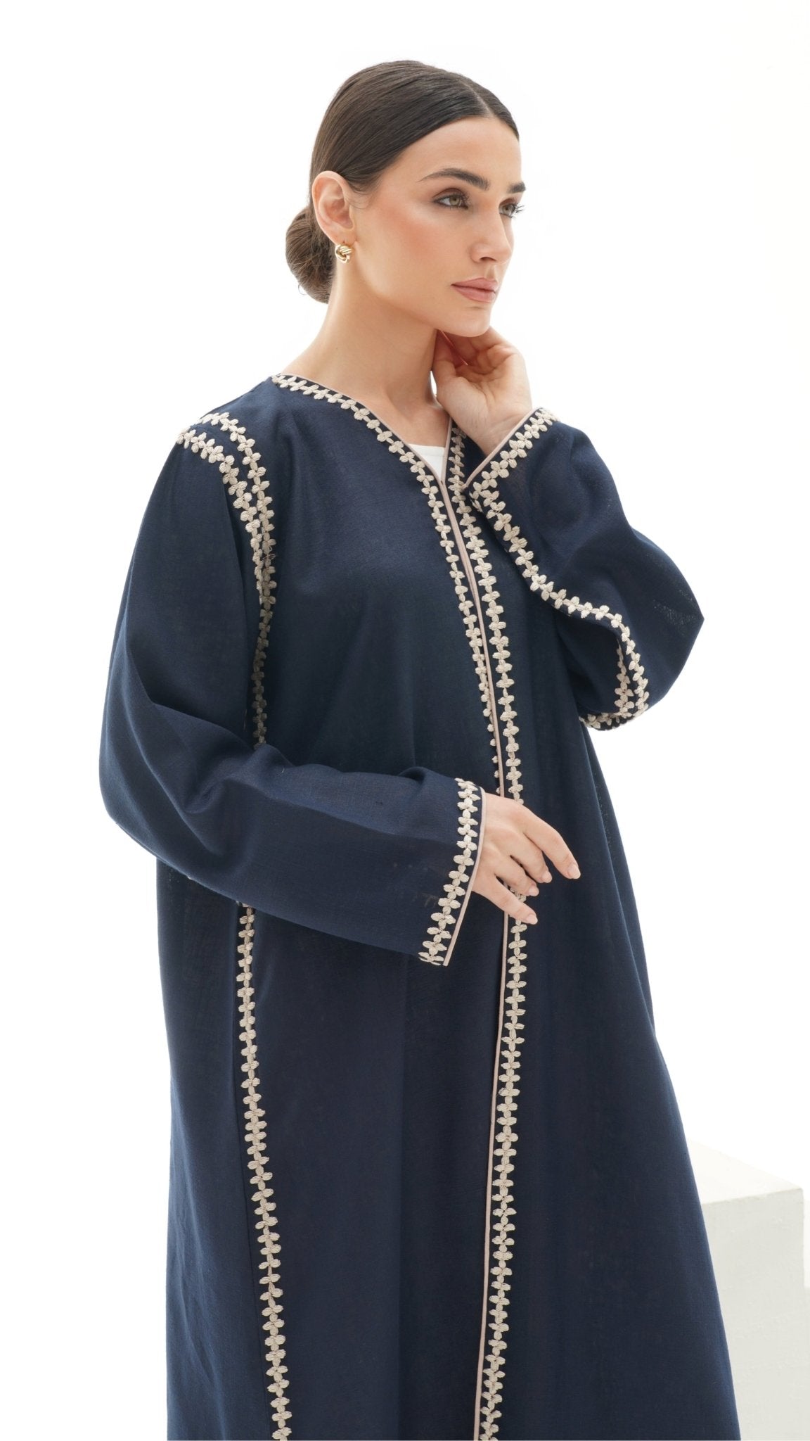 C 1152 Navy Blue Abaya