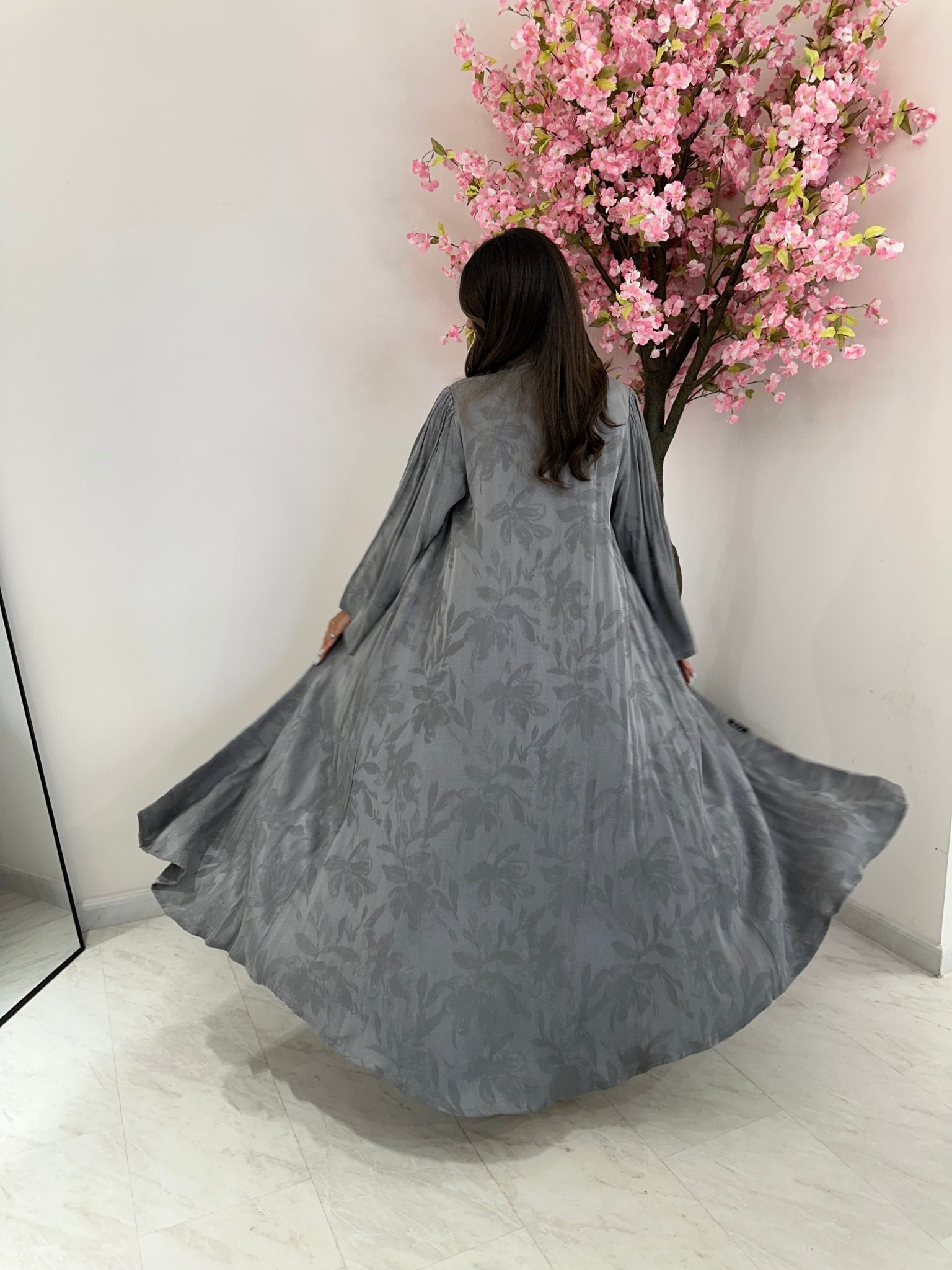 C 1172 Light Grey Printed Abaya