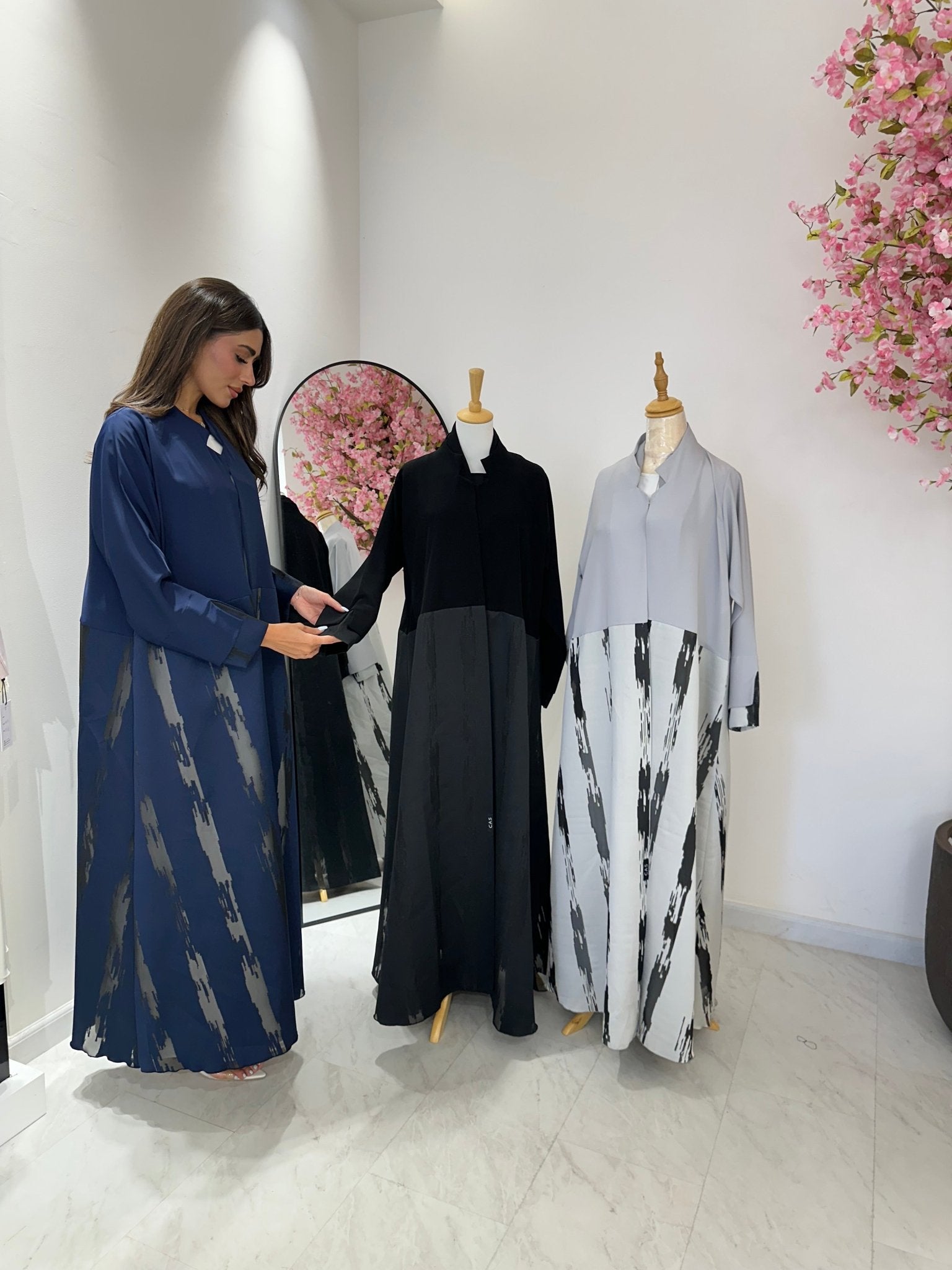 C 1178 Navy Blue Printed Abaya