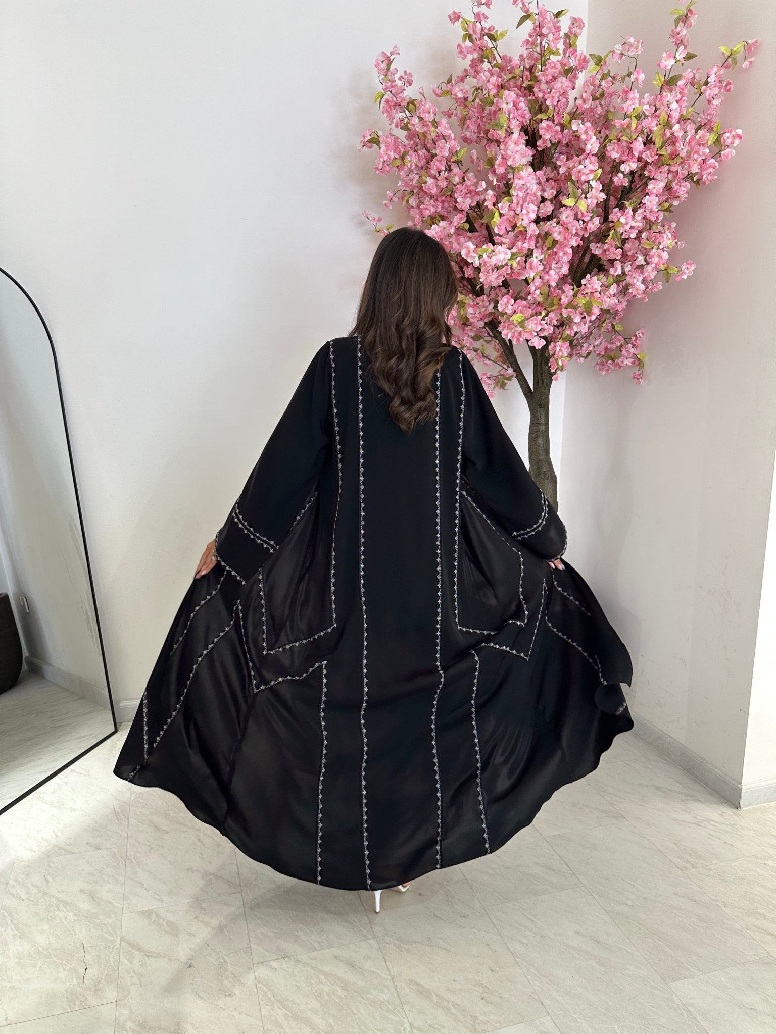 C 1183 Black Abaya