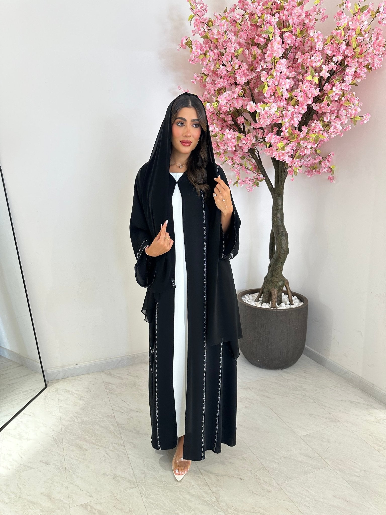 C 1183 Black Abaya