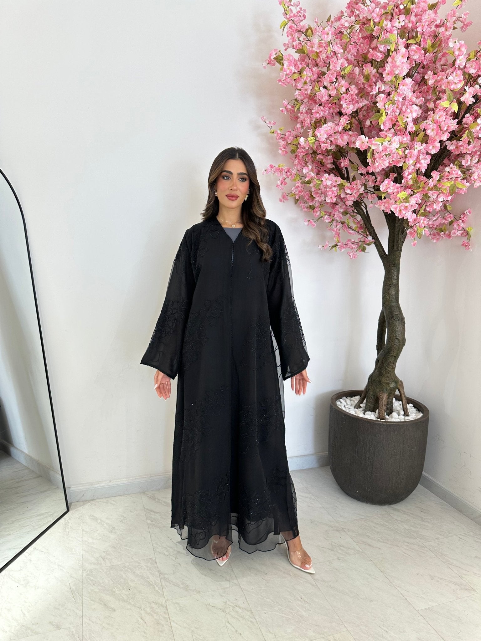 C 1199 Black Abaya