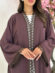 C 1238 Wood Lace Abaya