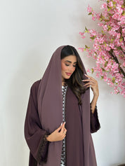 C 1238 Wood Lace Abaya