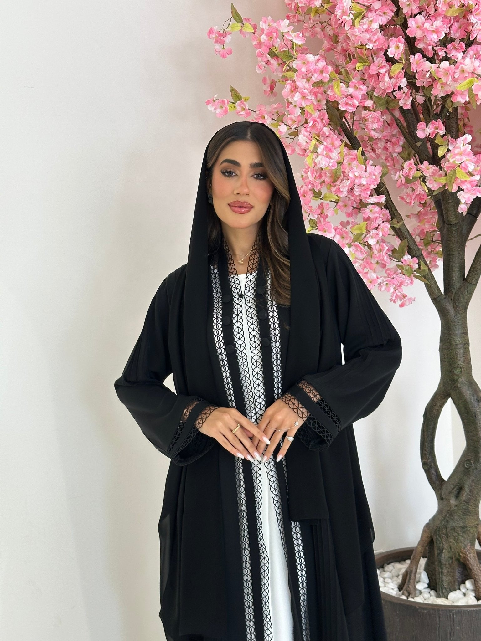C 1240 Black Lace Abaya