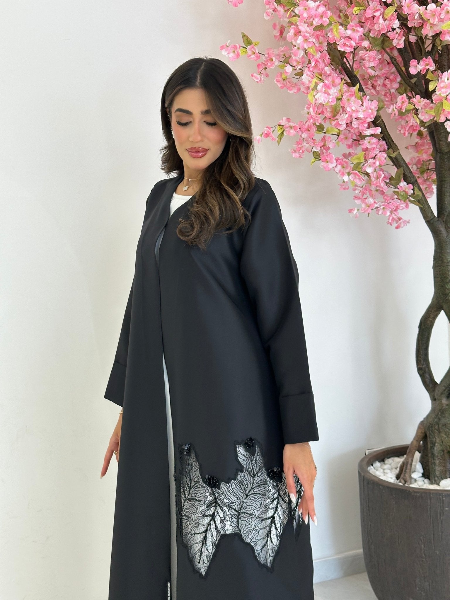 C 1242 Black Lace Abaya