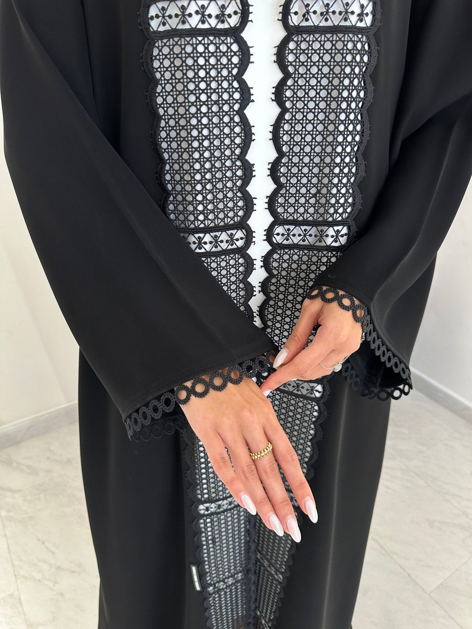 C 1243 Black Lace Abaya