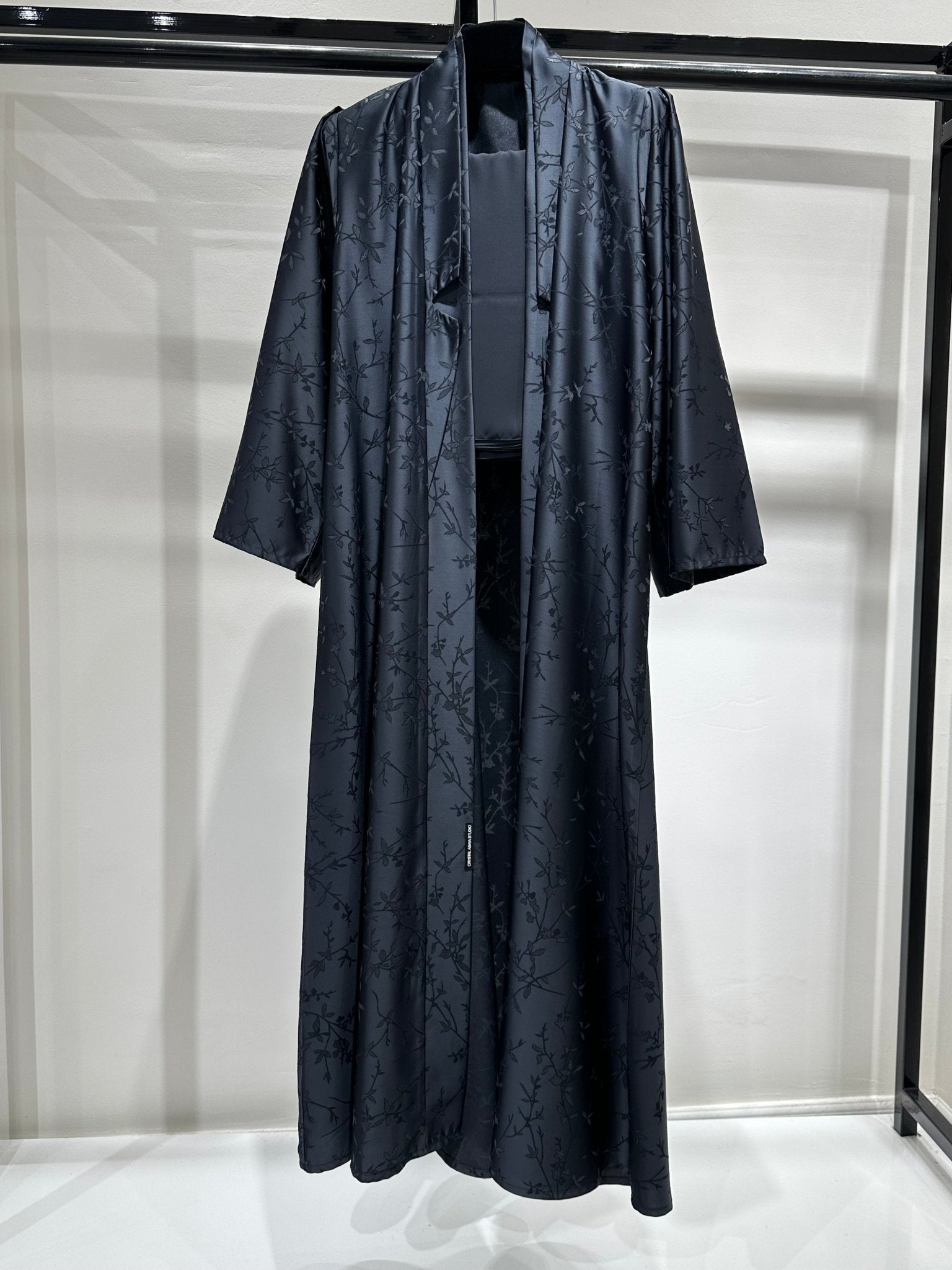 C 1259 - 04 Grey Blue Printed Abaya
