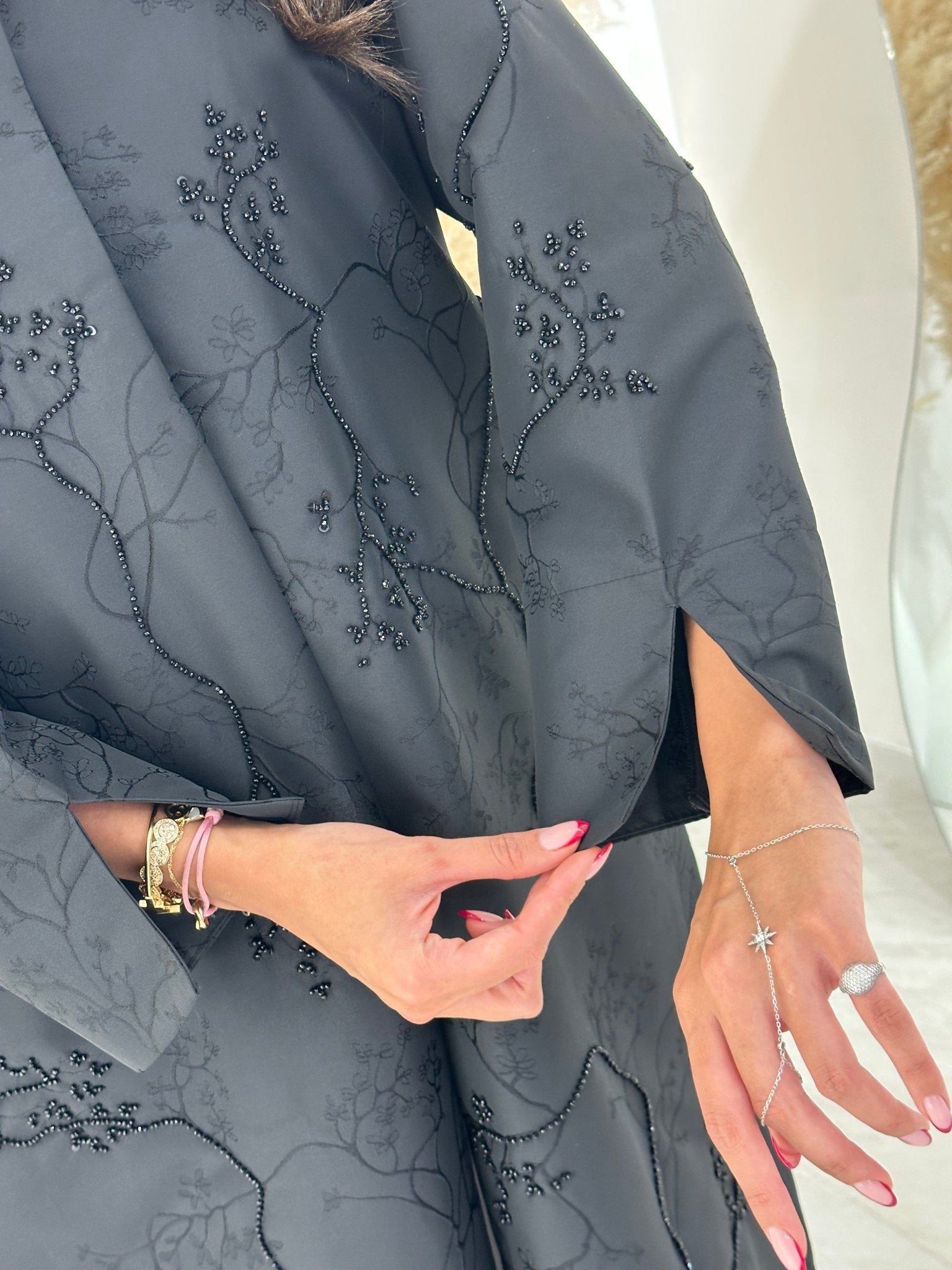 C 1267 Black Abaya