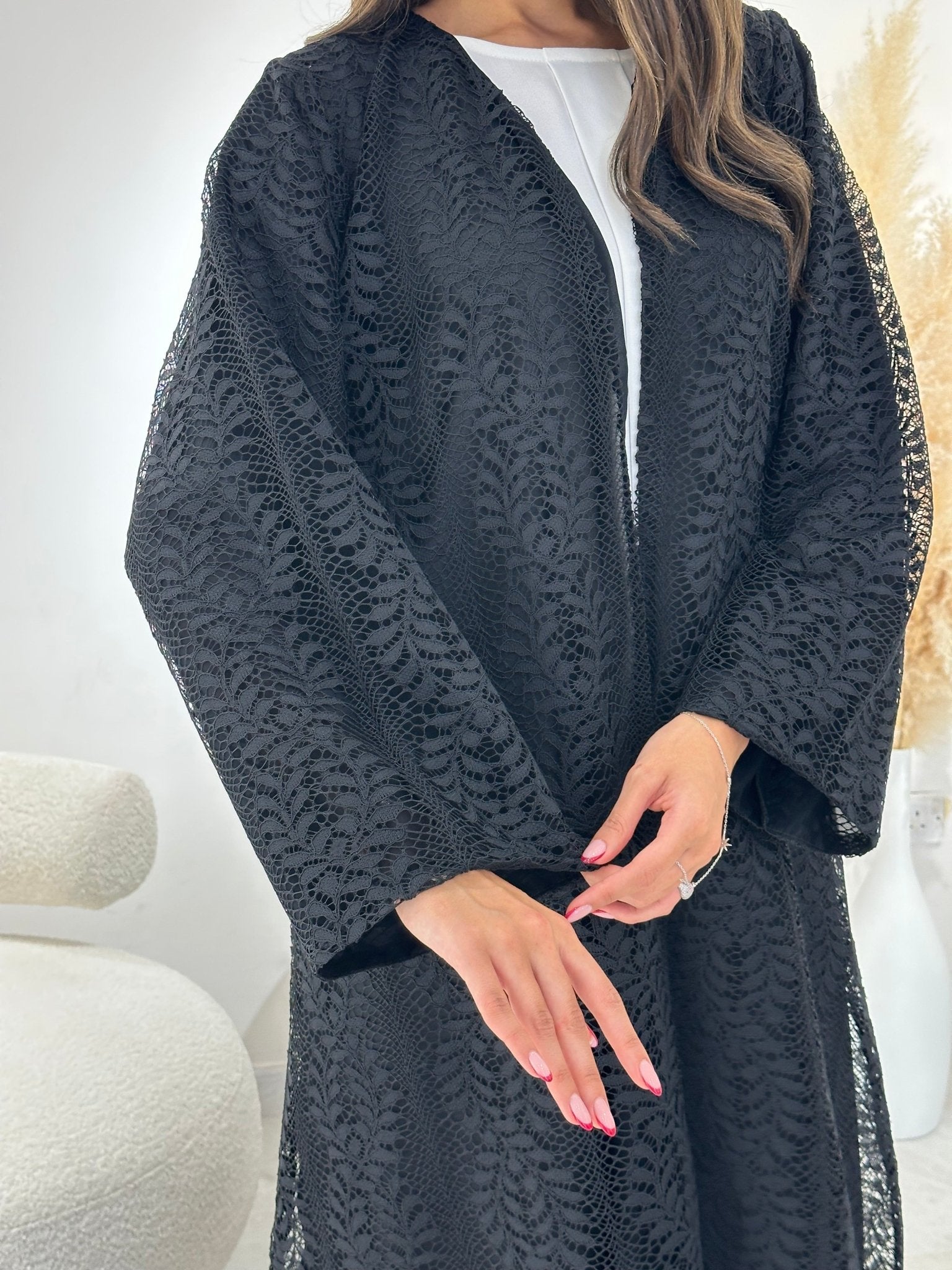 C 1269 Black Dantel Abaya