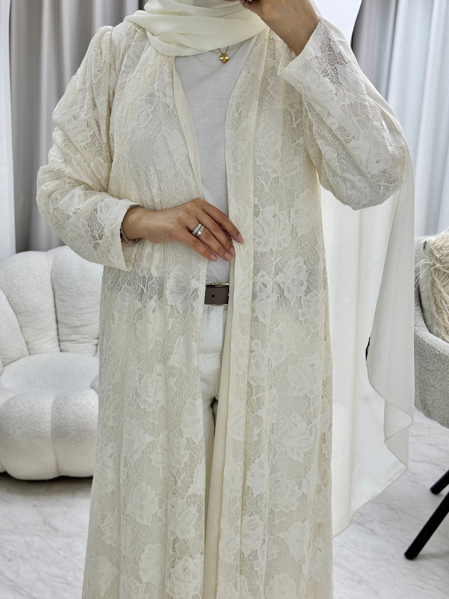 C 1278 - 02 Ivory Dantel Abaya