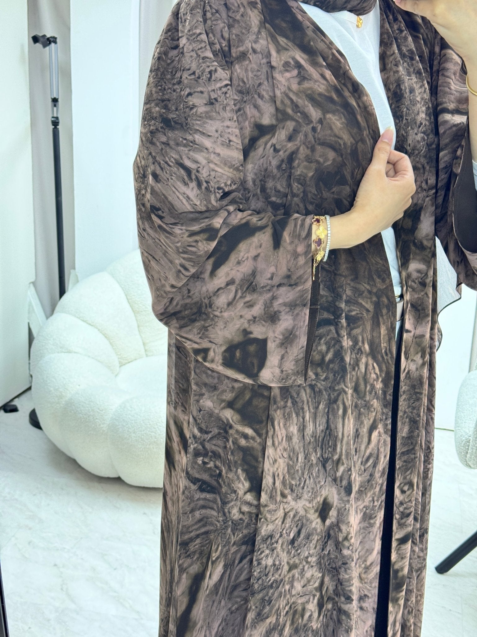 C 1279 - 04 Mocha Tie Dye Abaya