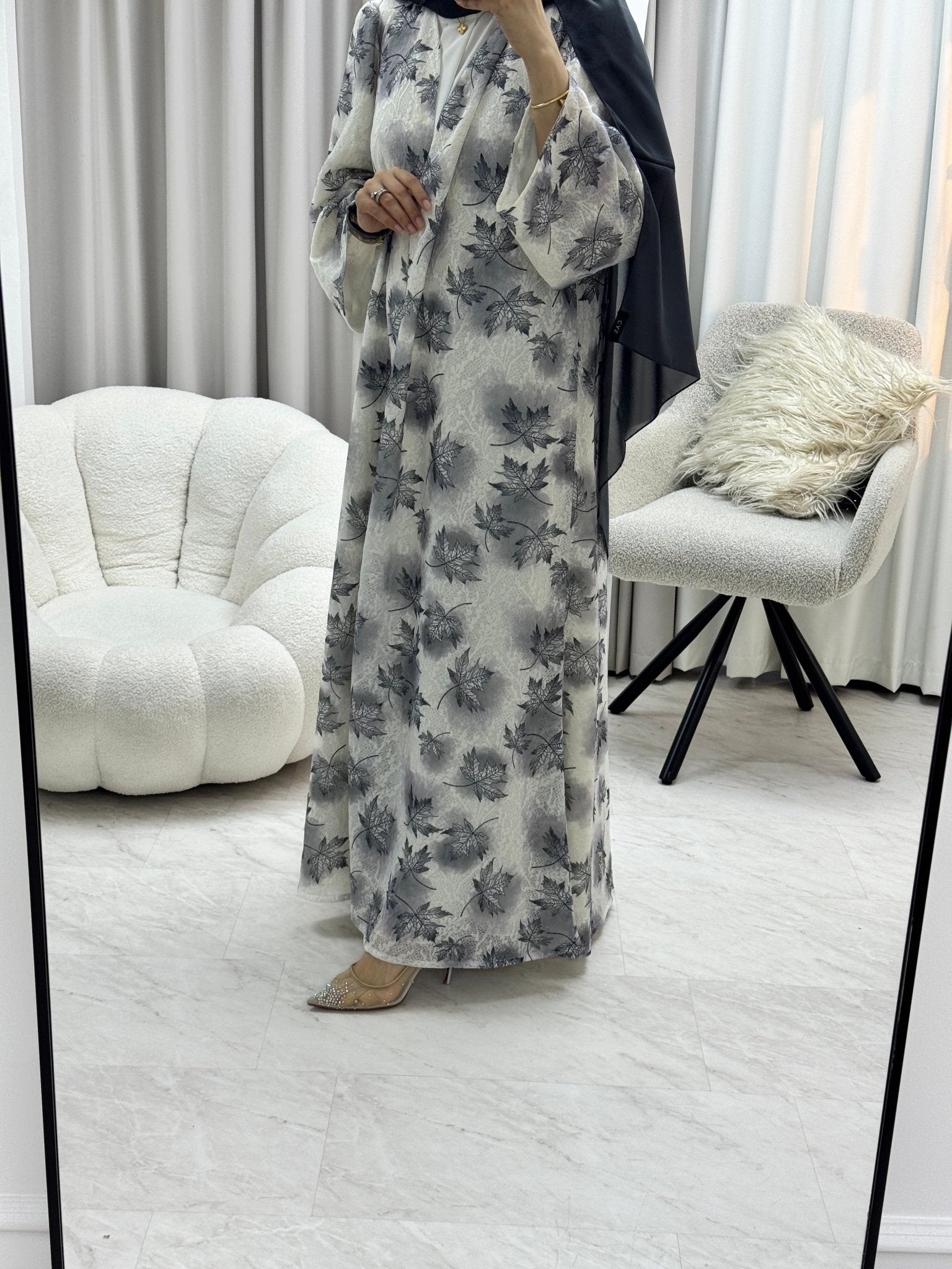 C 1280 - 04 Light Grey Dantel Abaya