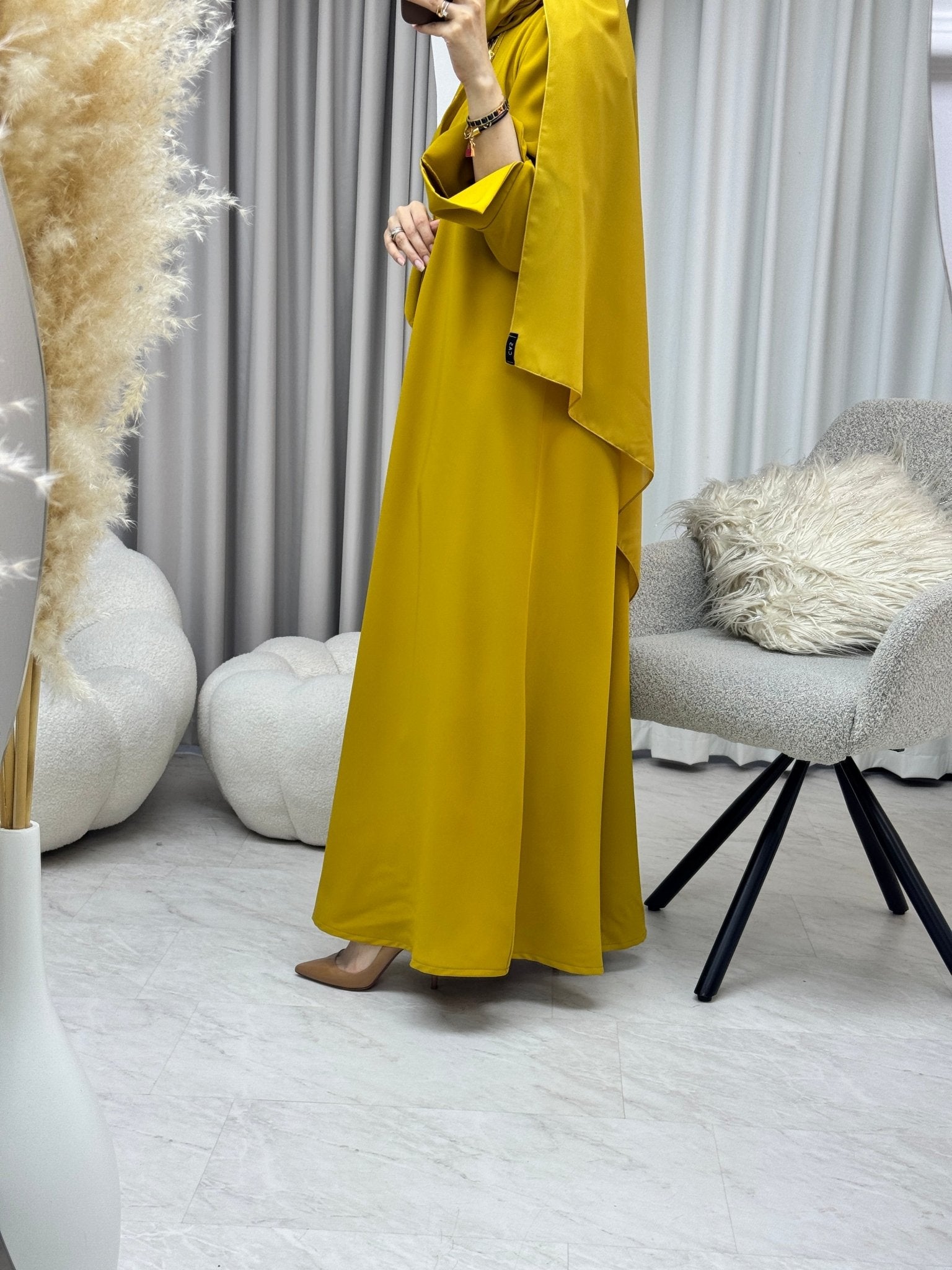 C 1281 - 04 Mustard Spice Abaya