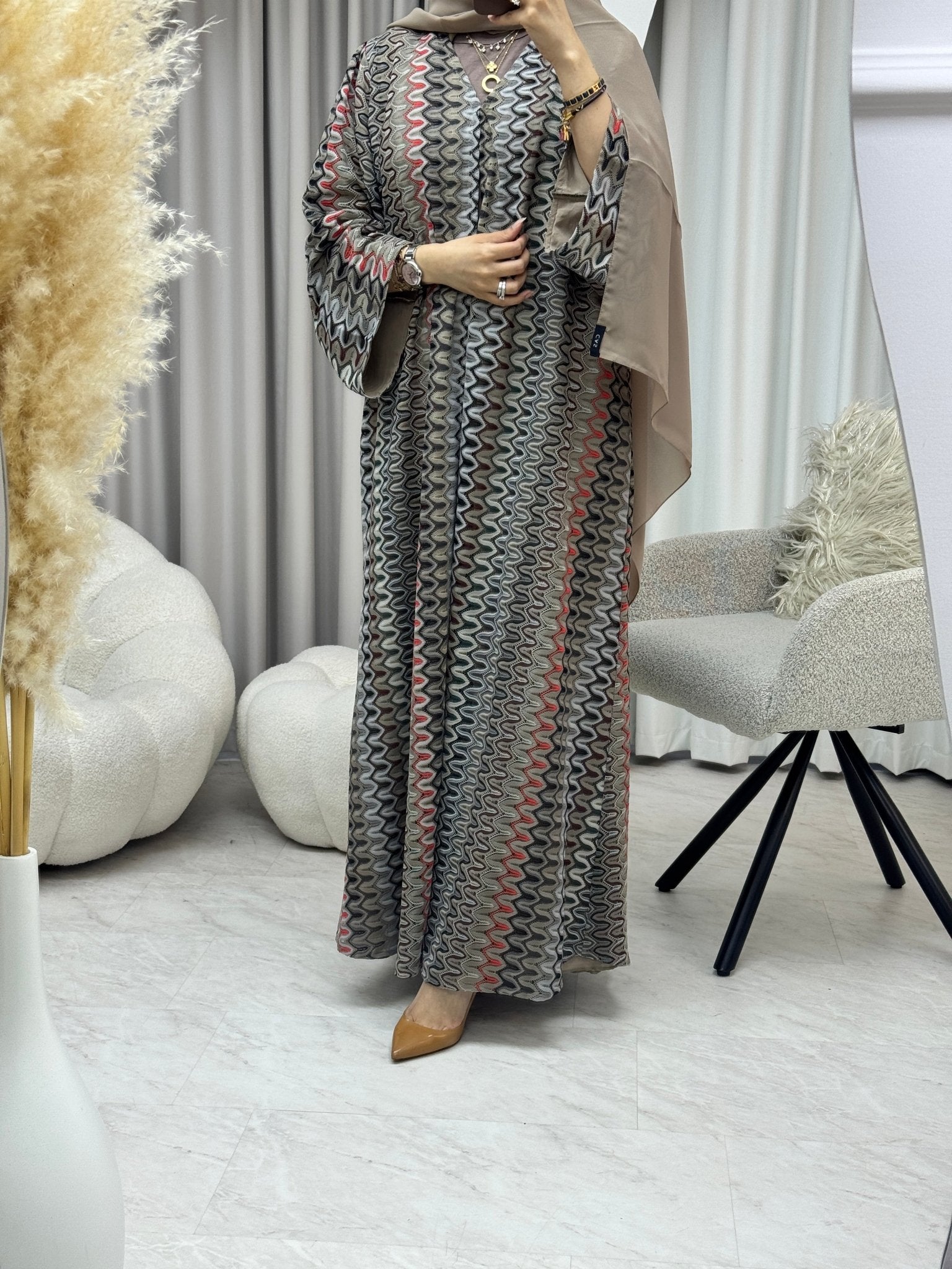 C 1283 - 01 Sepia Wave Abaya