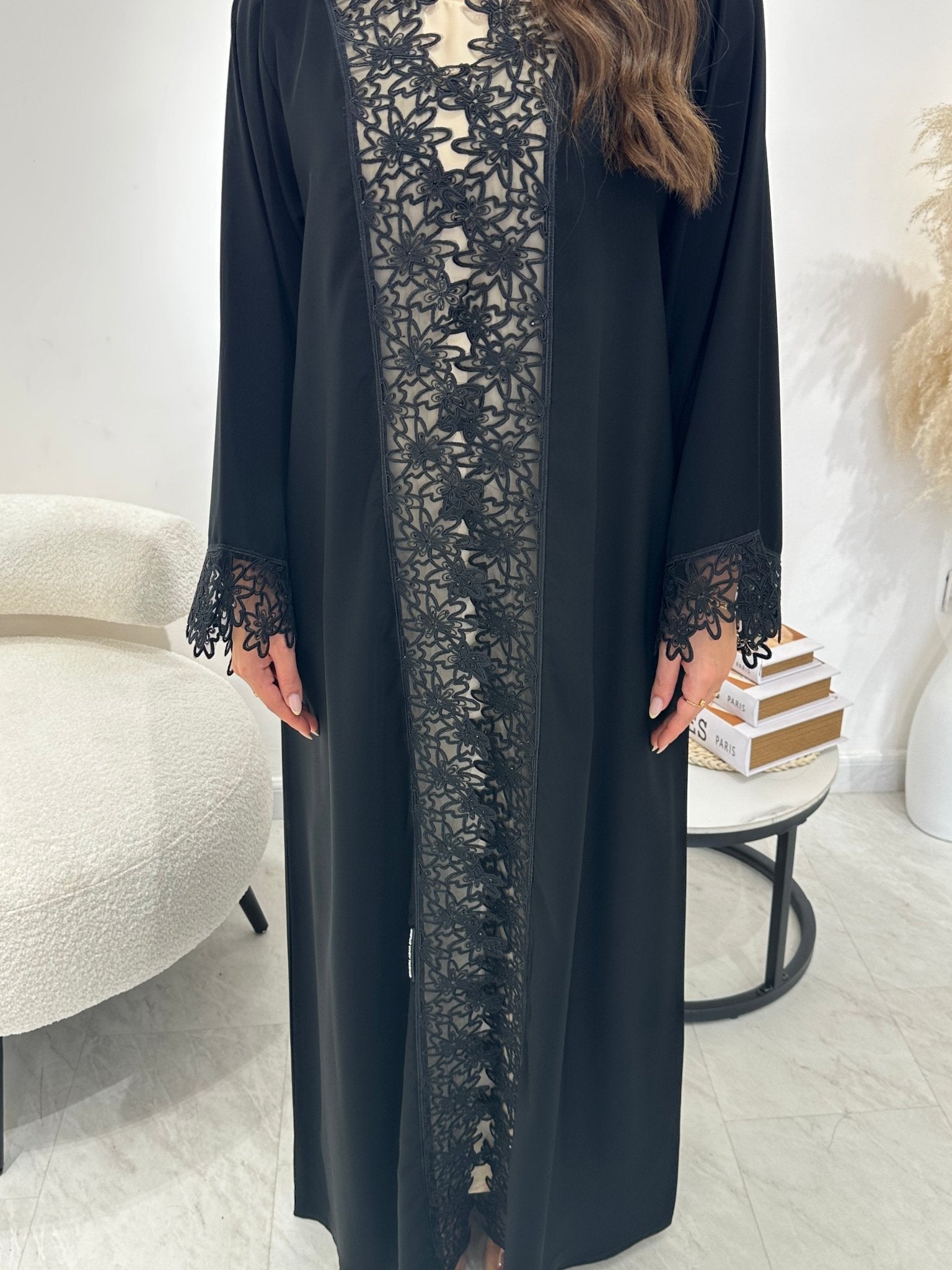 C 1318 Black Lace Abaya